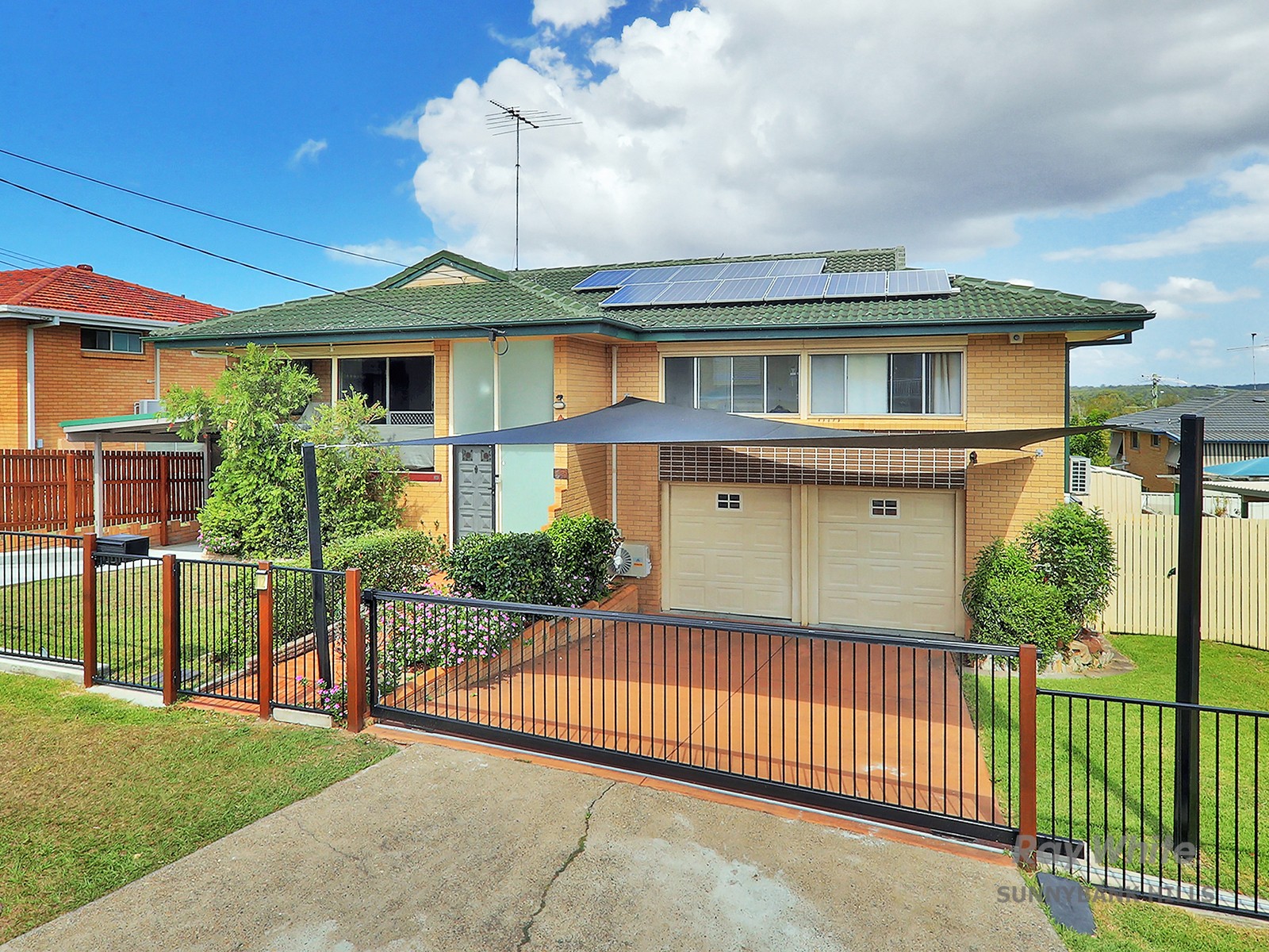 12 Gralunga Street, Mansfield, QLD 4122