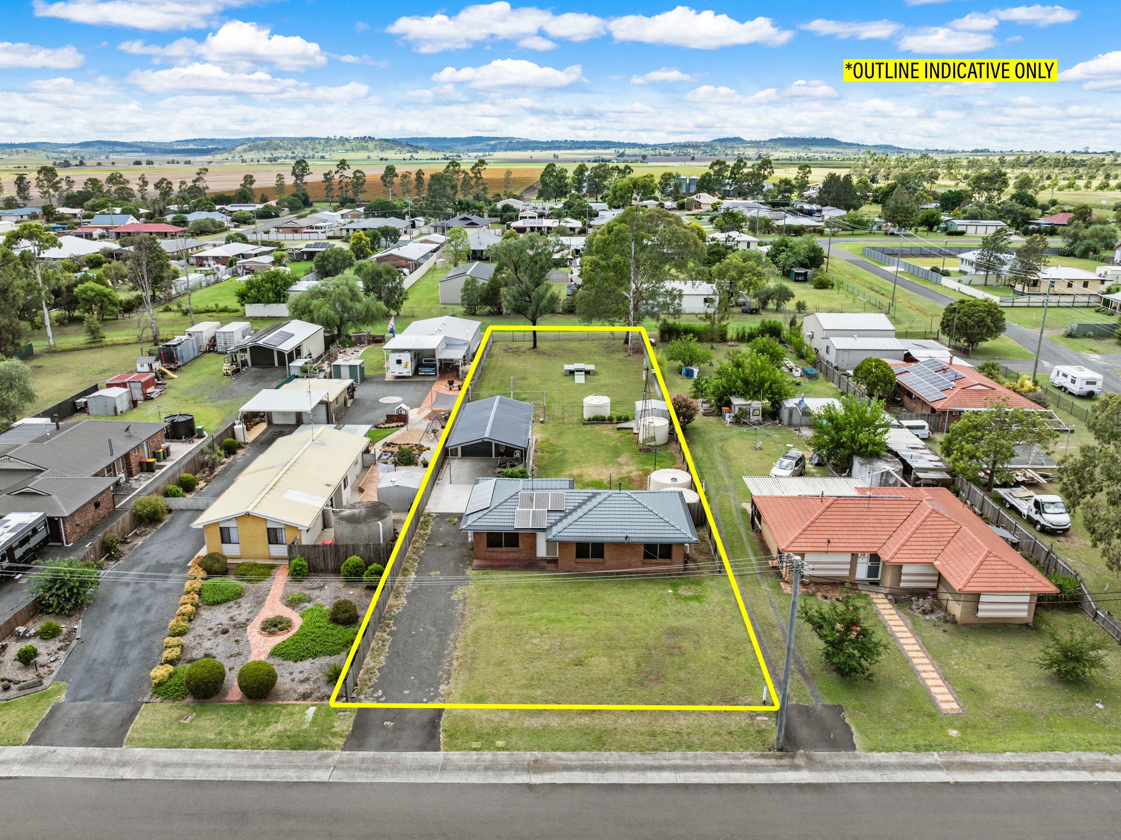 17 John Street, Cambooya, QLD 4358