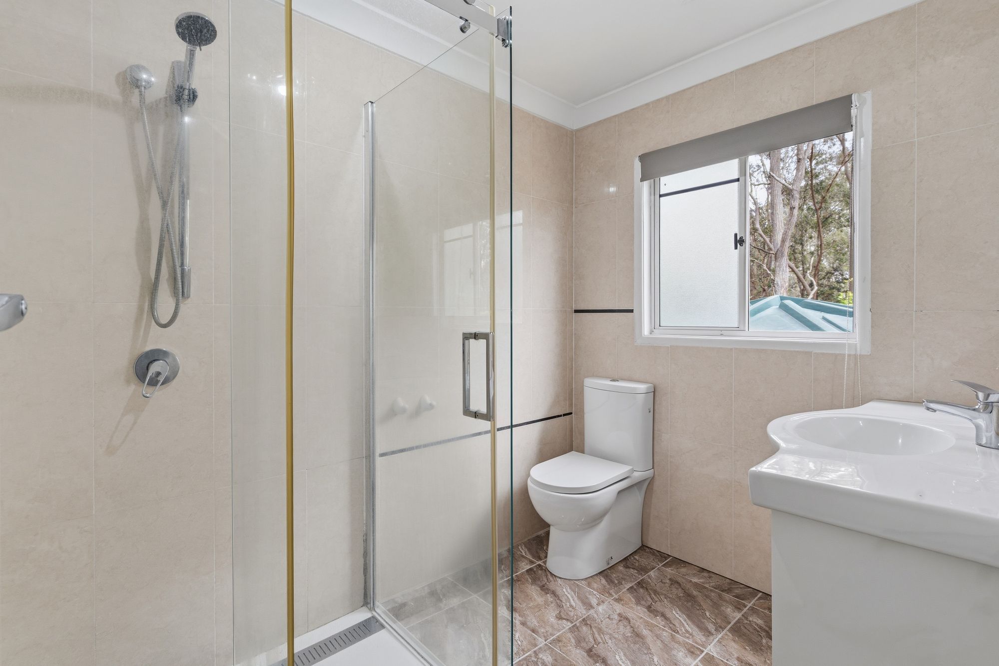 64 Springlands Drive — photo 9 of 10
