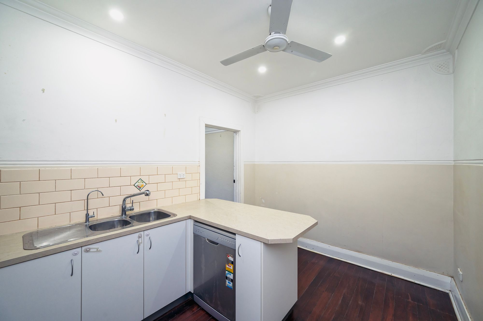 355 Fitzgerald Street — photo 9 of 22
