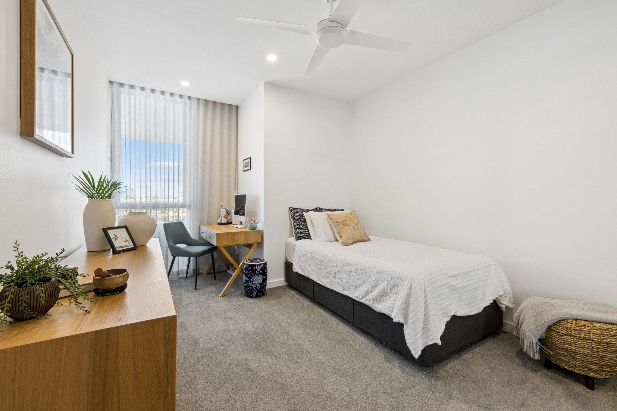 307/11 Aqua Street — photo 11 of 30