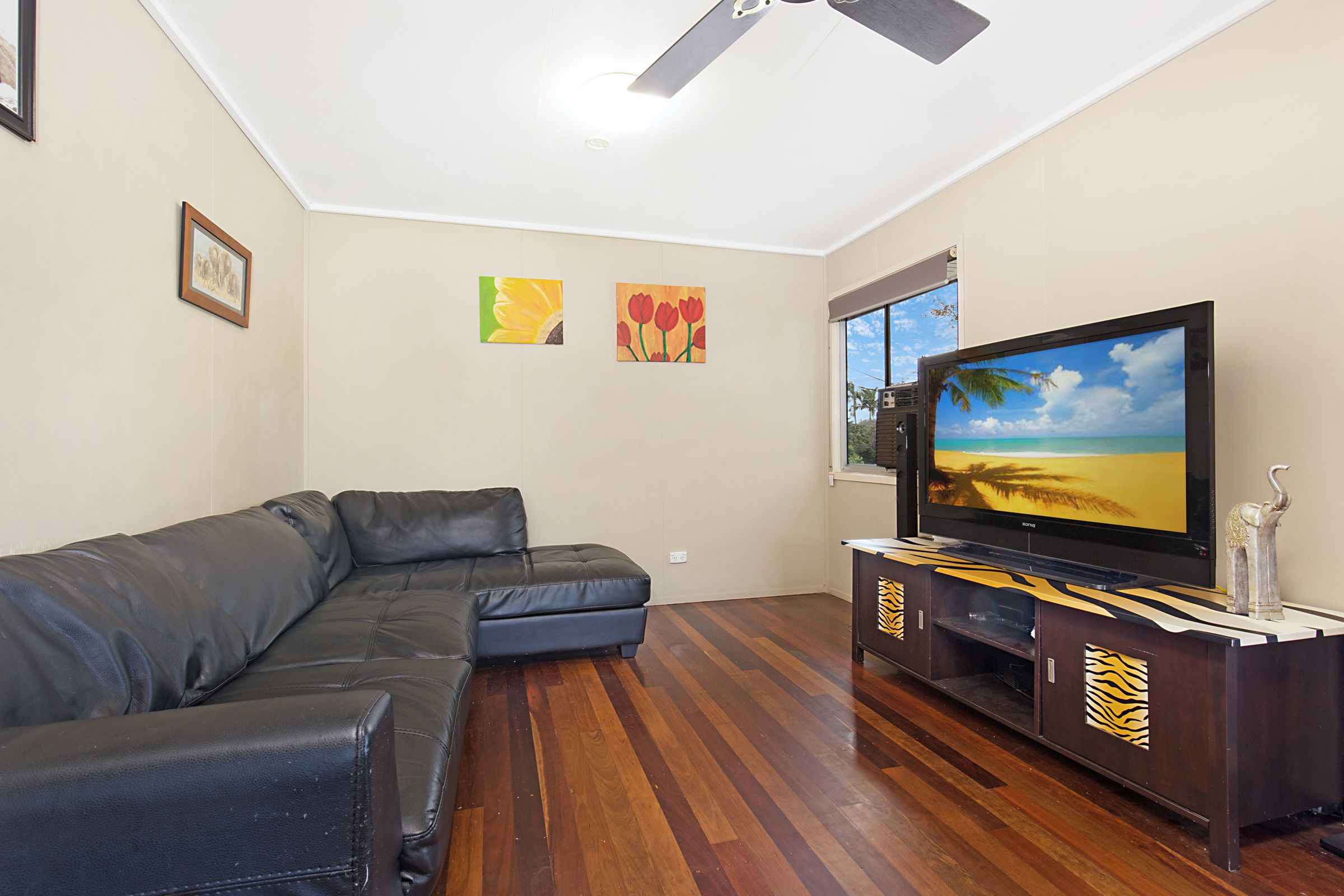 60 Christopher Street, Slacks Creek, QLD 4127