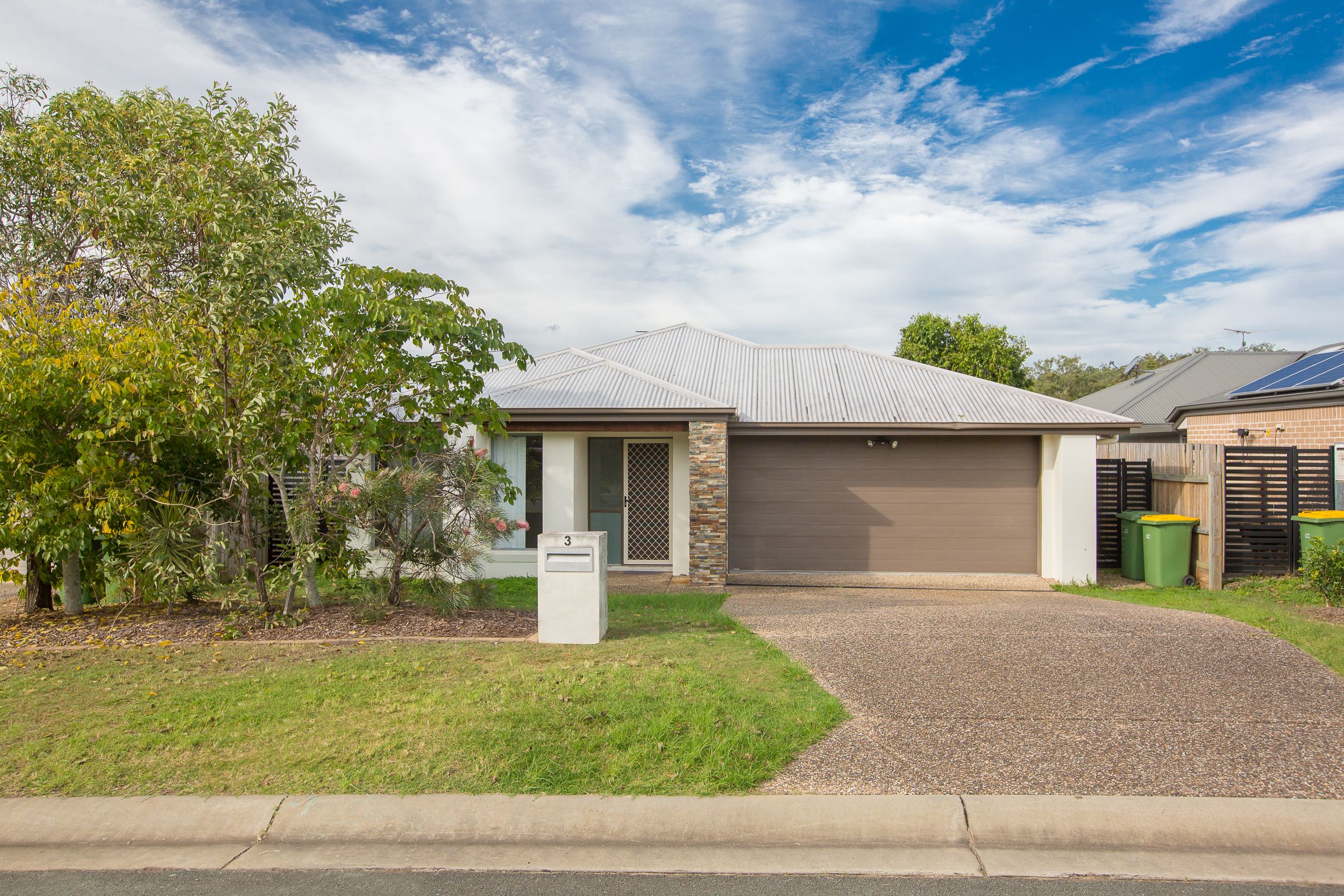 3 Saltram Avenue, Holmview, QLD 4207