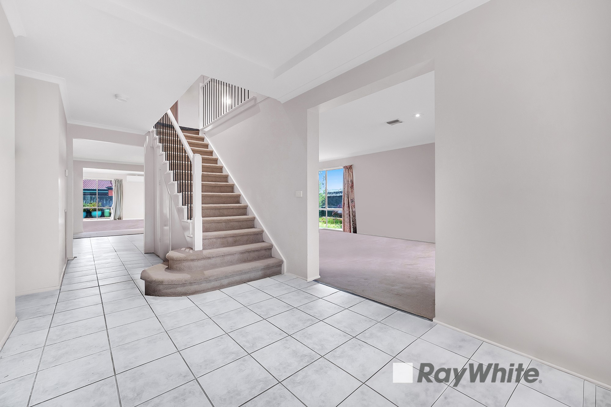 1 Cloverlea Grove, Narre Warren South, VIC 3805