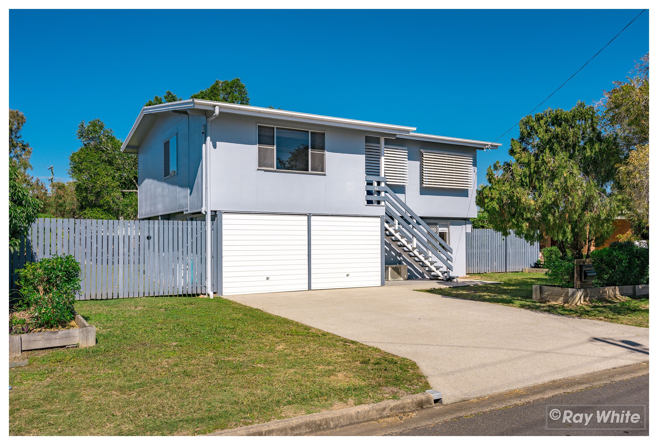 16 Webber Avenue, Kawana QLD 4701