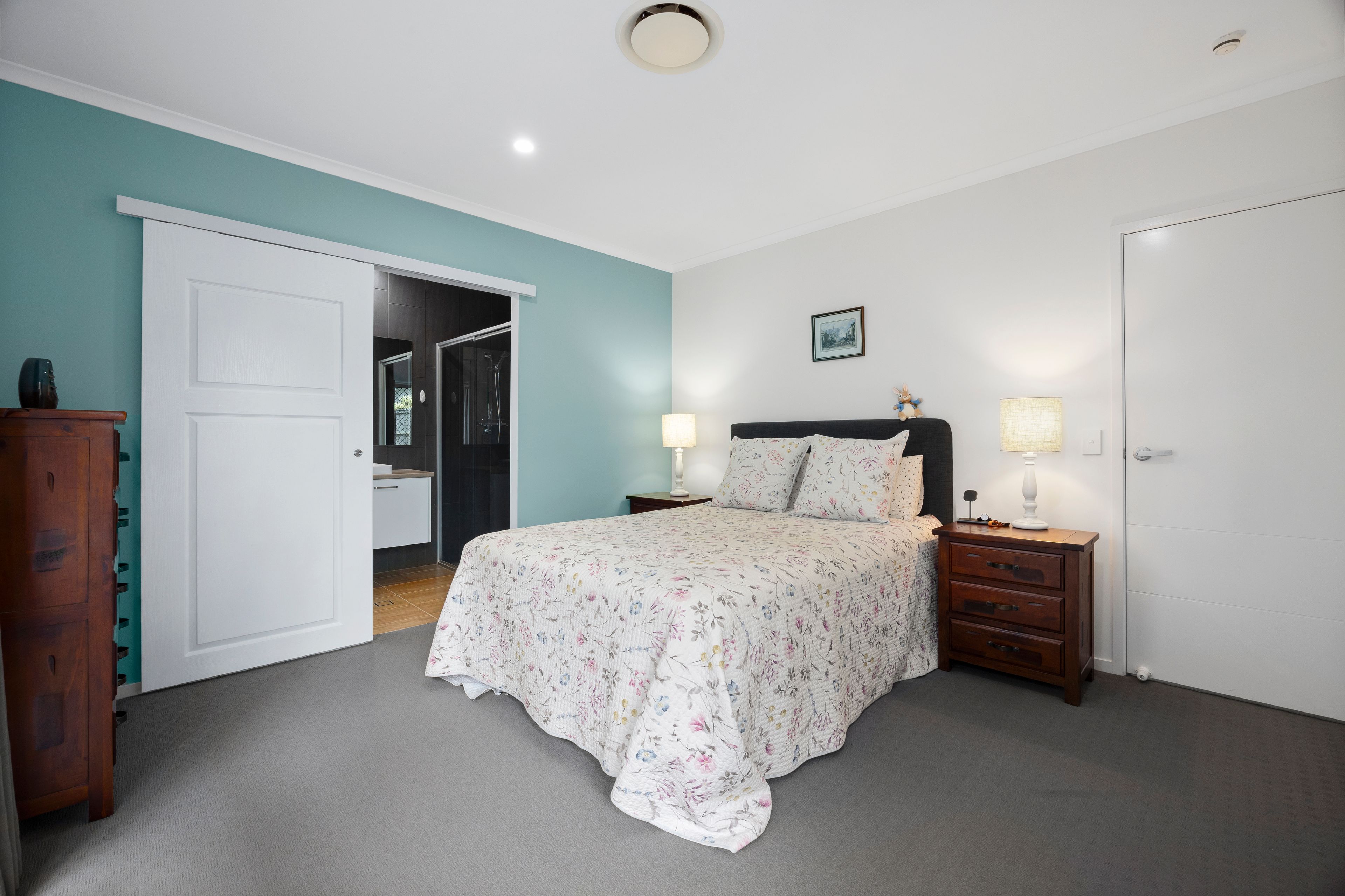 12 Agnes Place — photo 9 of 14