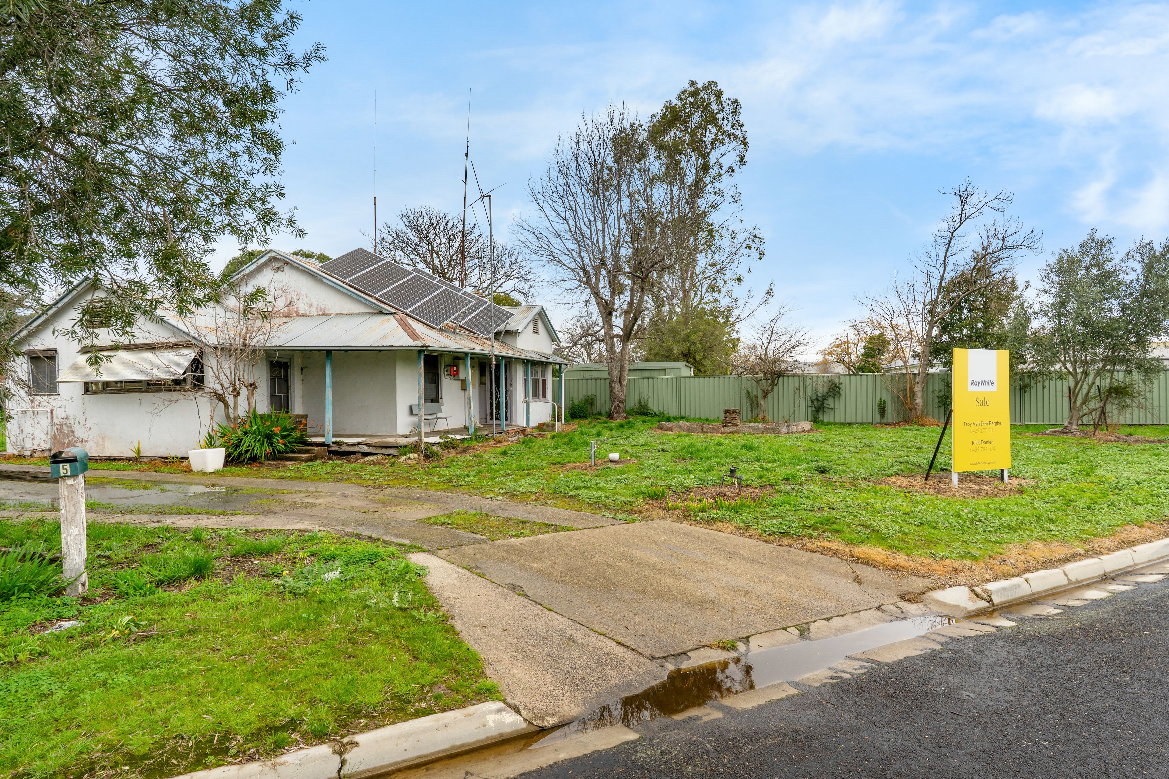 5 Howitt Avenue — photo 11 of 13