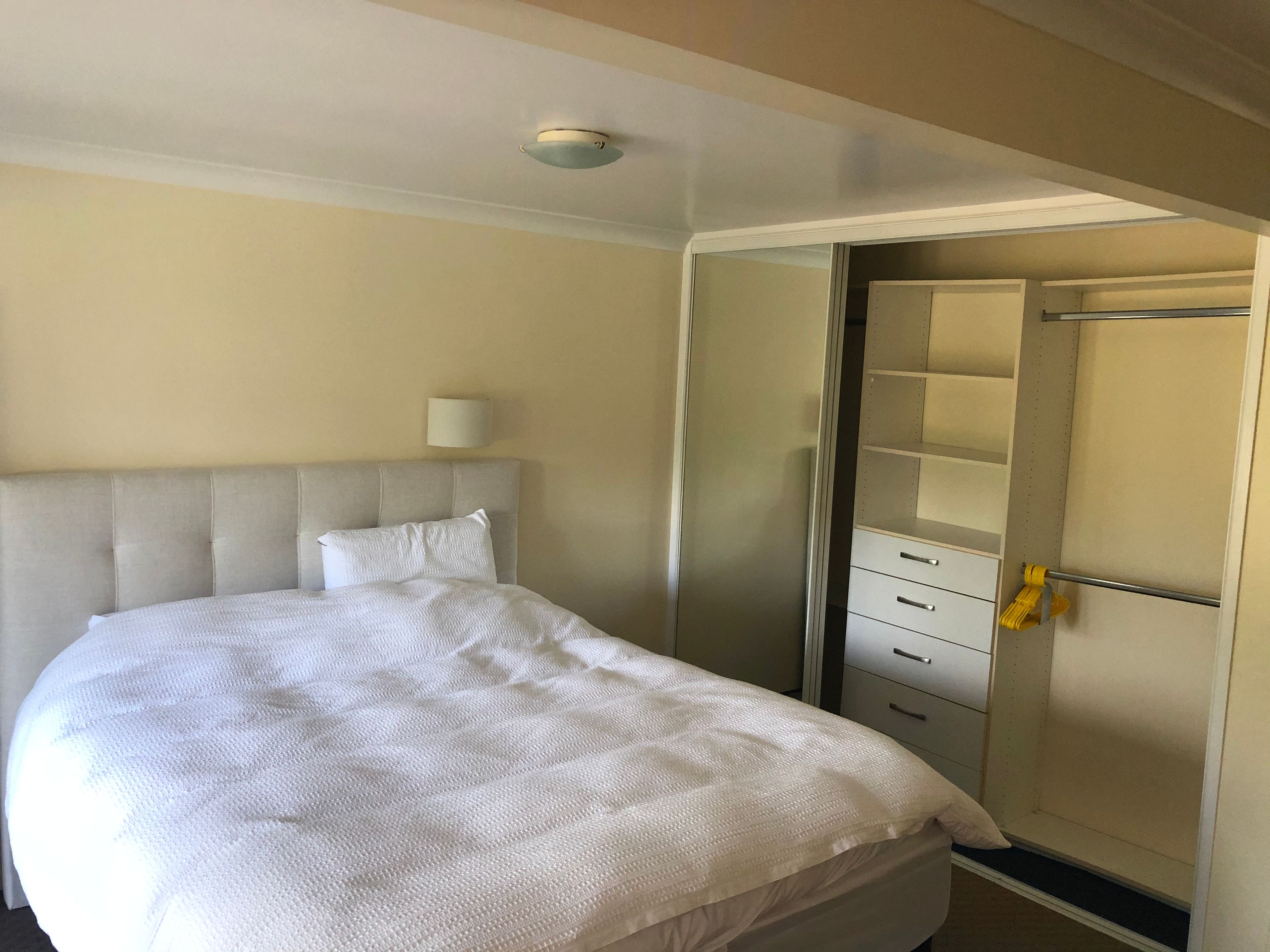 5A Roland Hill, Glen Eden, Waitakere City
