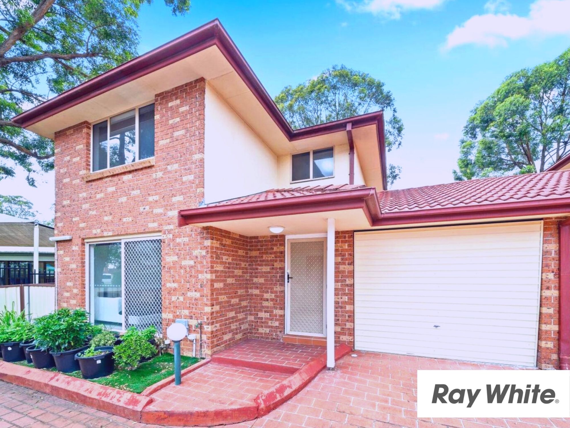 18/1115 Greenfield Road, Greenfield Park, NSW 2176 Sold House Ray