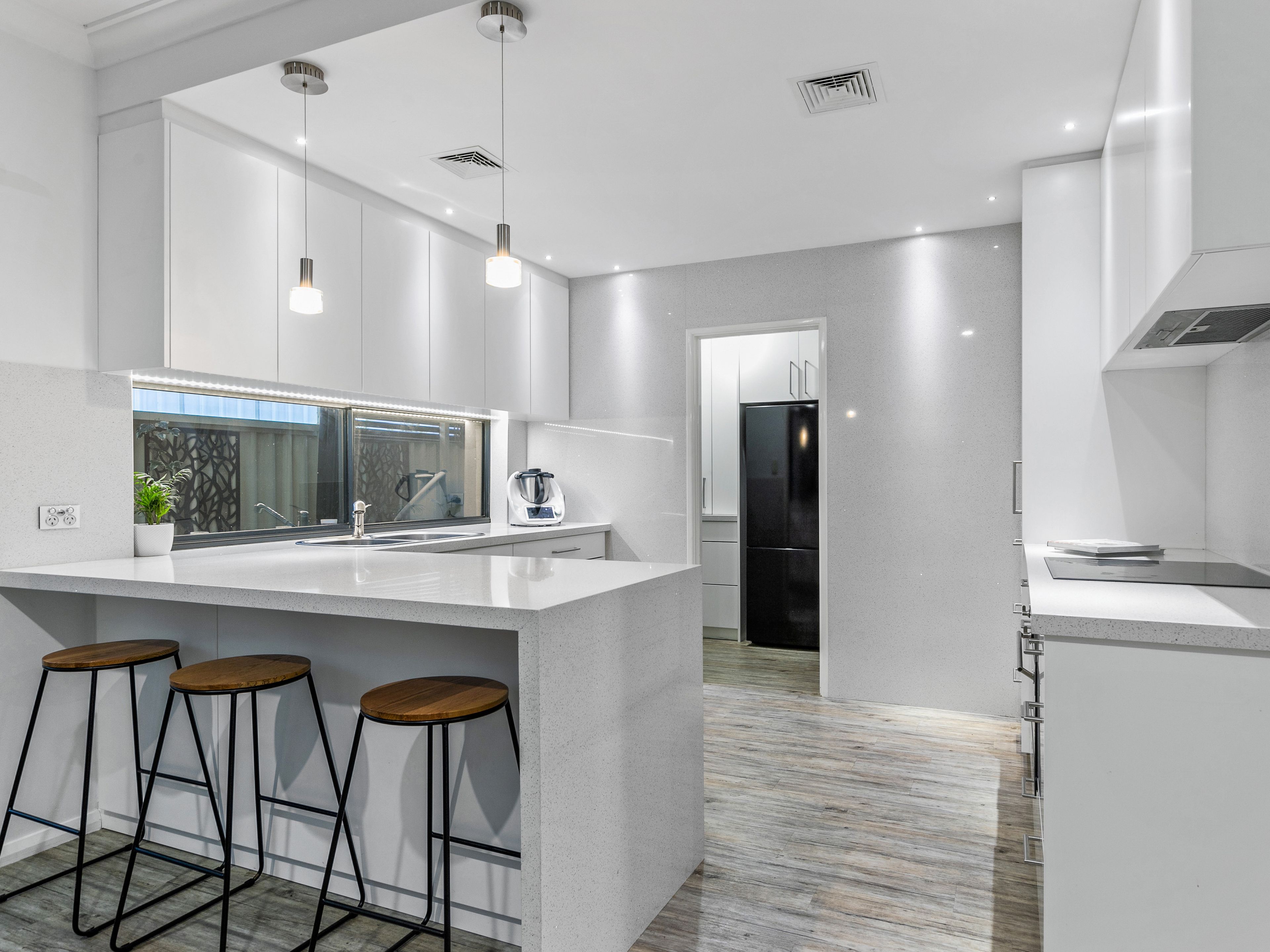 3/5 Harrison Street, Rockingham, WA 6168
