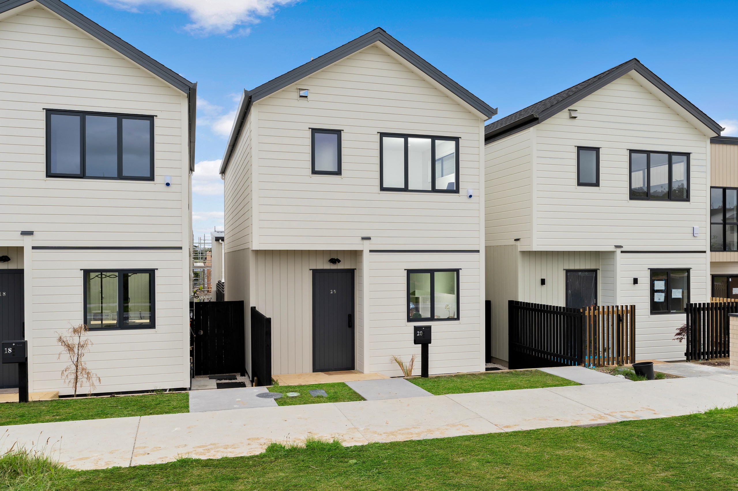 20 Toetoe Street, Westgate, Waitakere City