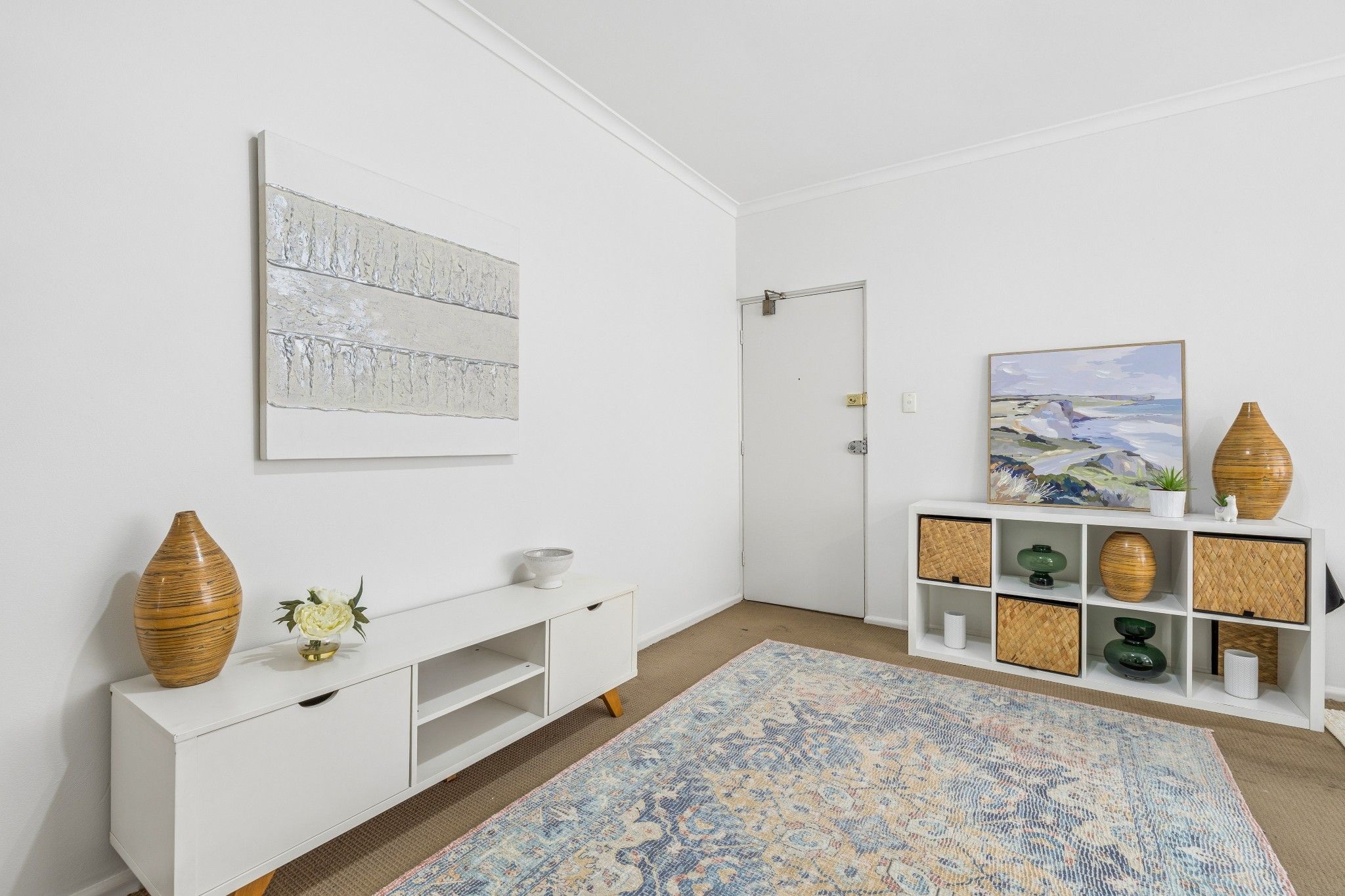 5/5 Parry Avenue — photo 3 of 10