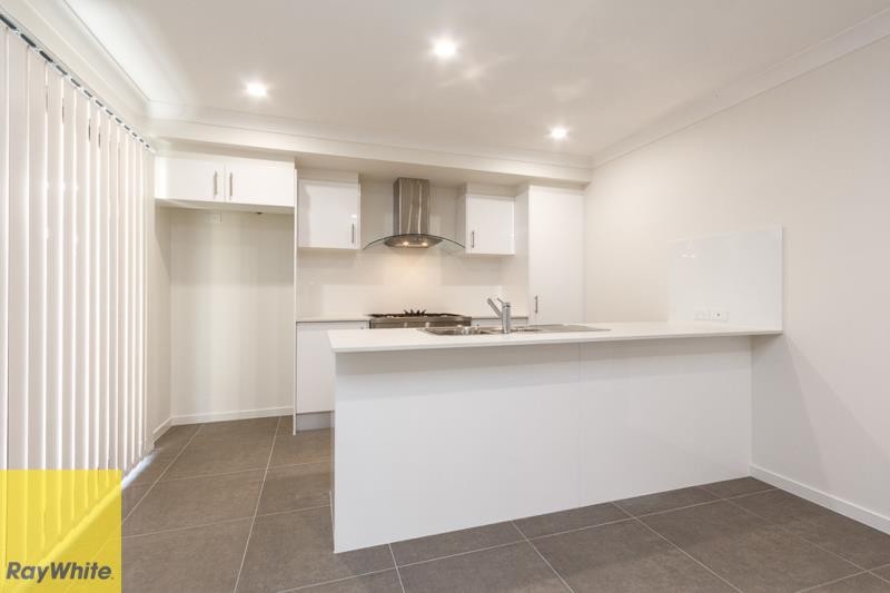 7 Dolostone Street, Yarrabilba, QLD 4207