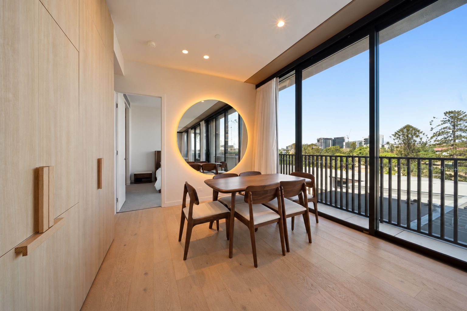 301/20 Edmondstone Street — photo 7 of 30