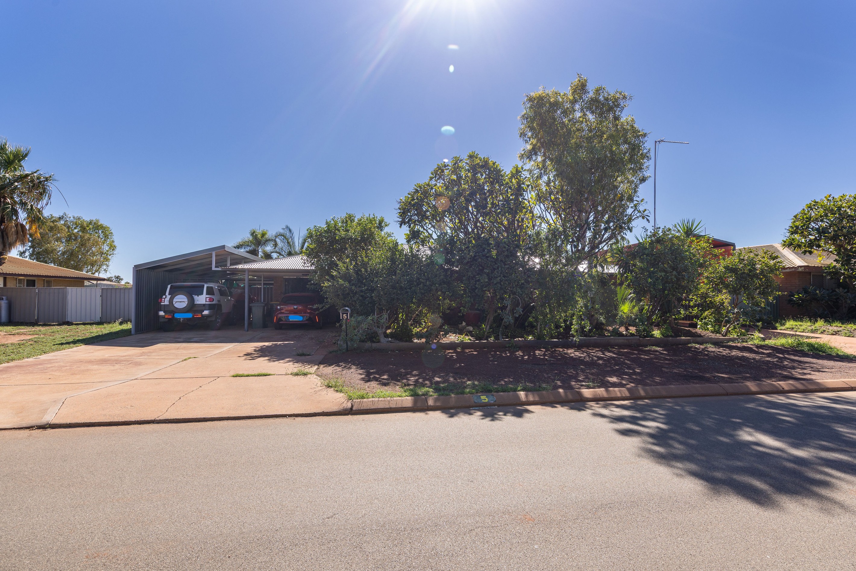 5 Dalton Close, Millars Well, WA 6714