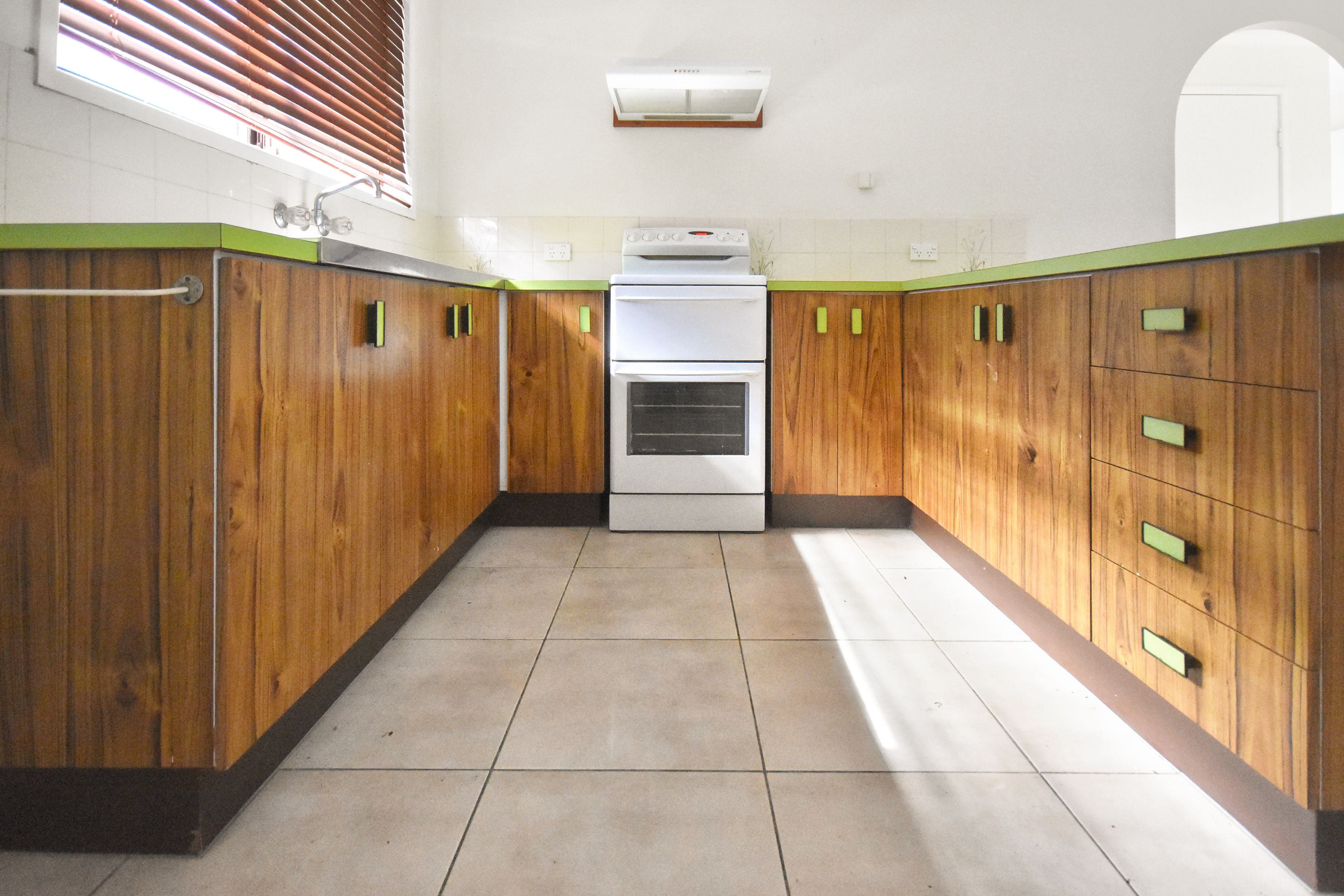 2/99 Lower King Street, Caboolture, QLD 4510