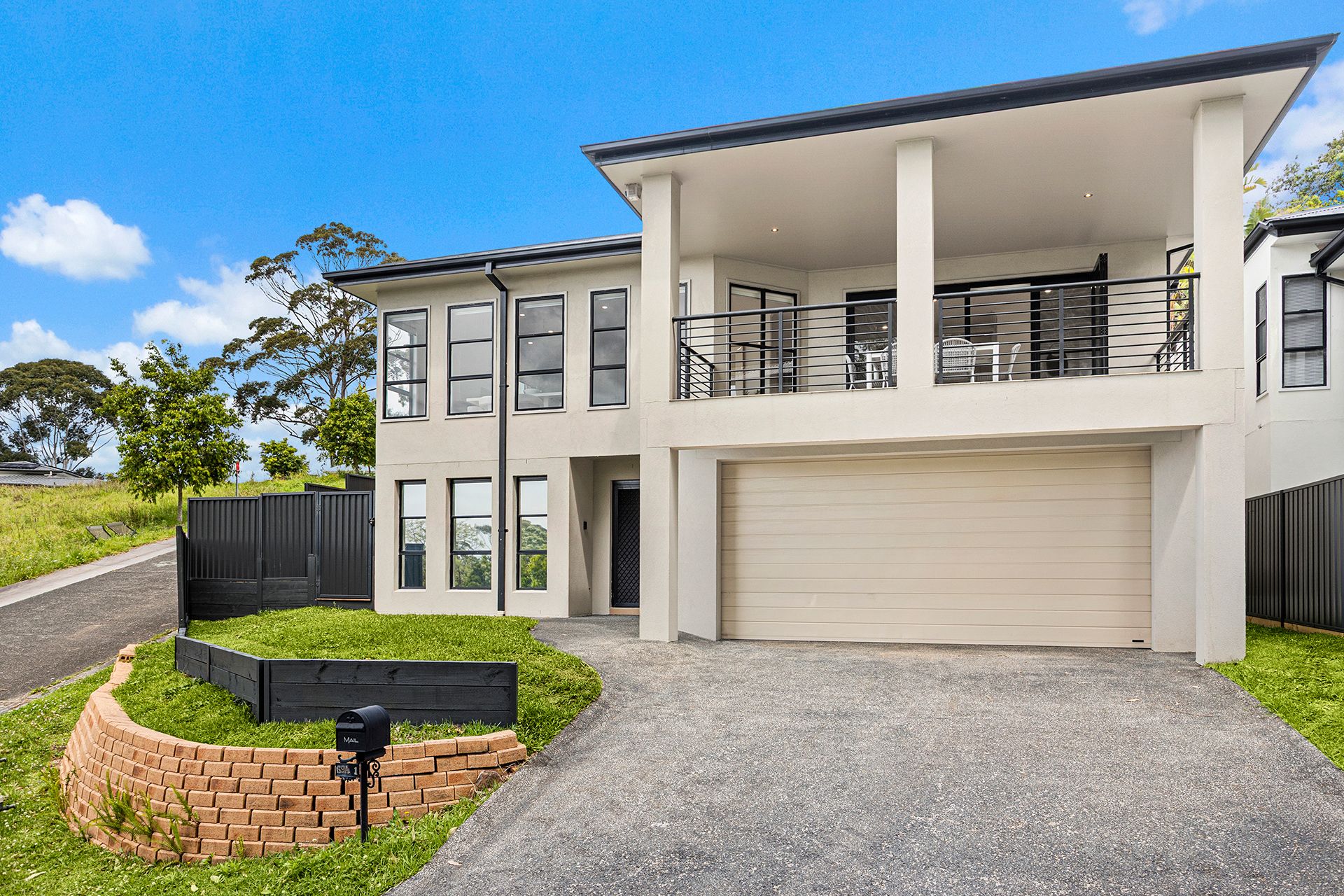 1/69A High Street — photo from Ray White Thirroul