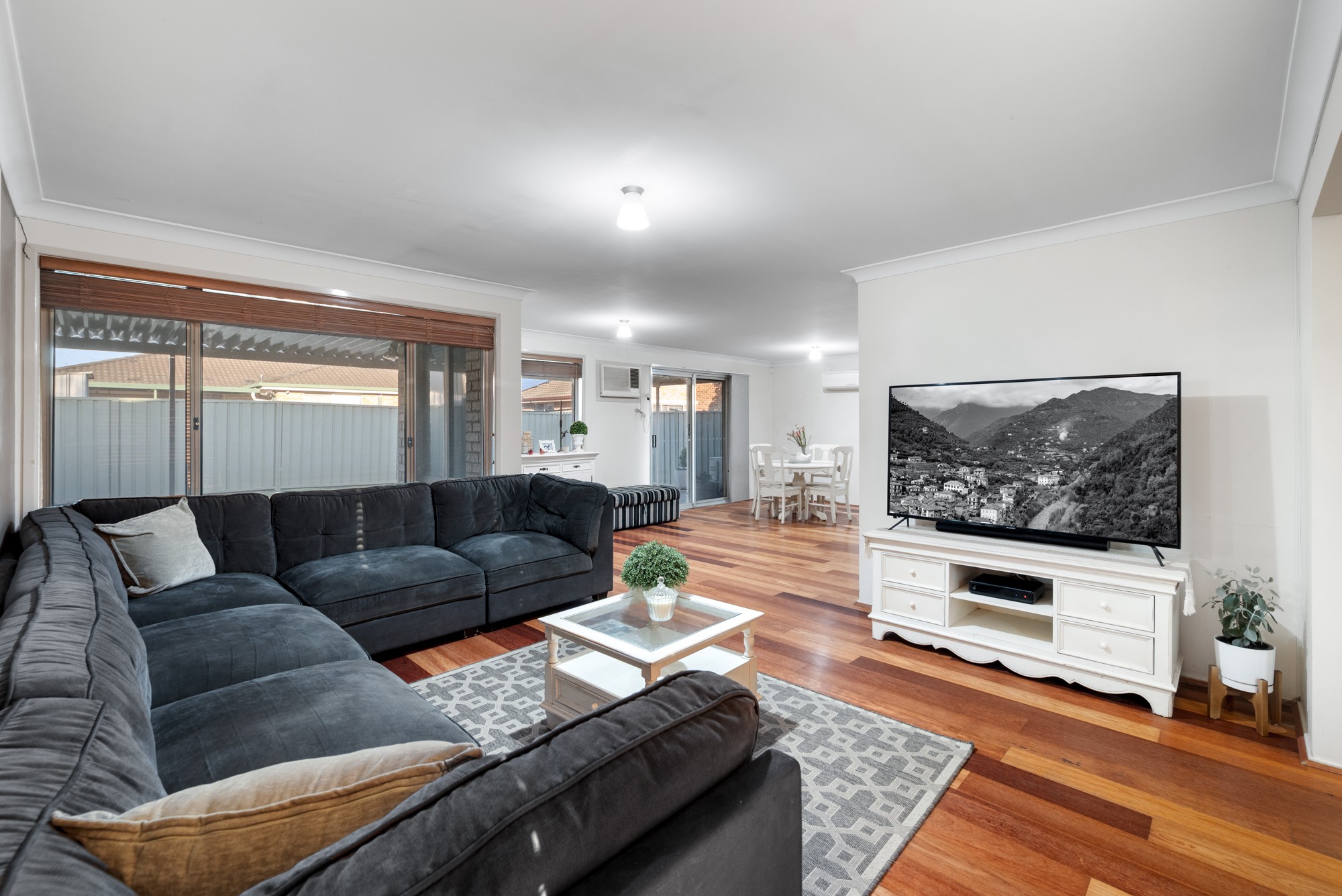 24 Aberdeen Circuit, Glenmore Park, NSW 2745