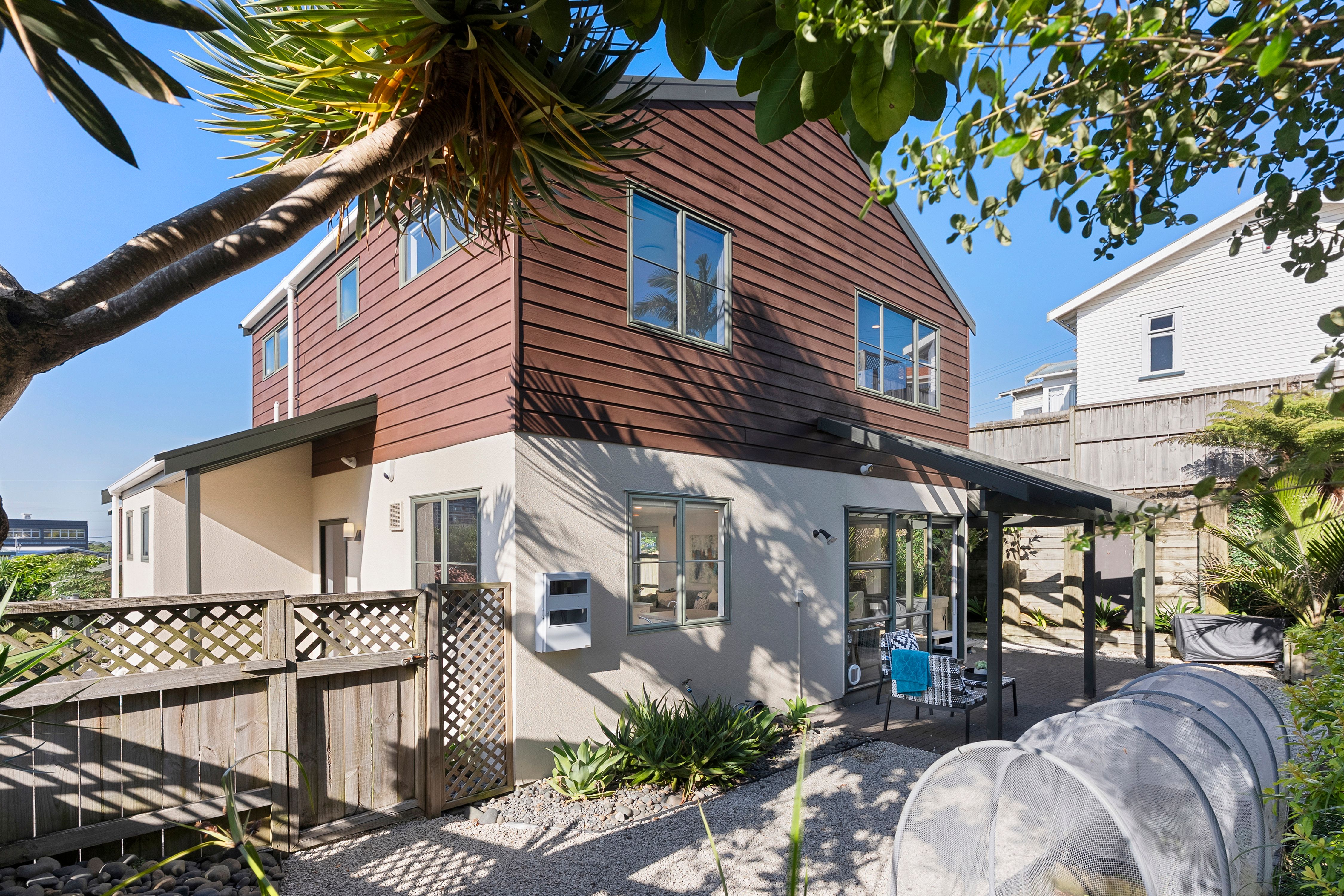 2/20 Quadrant Road, Onehunga, Auckland City