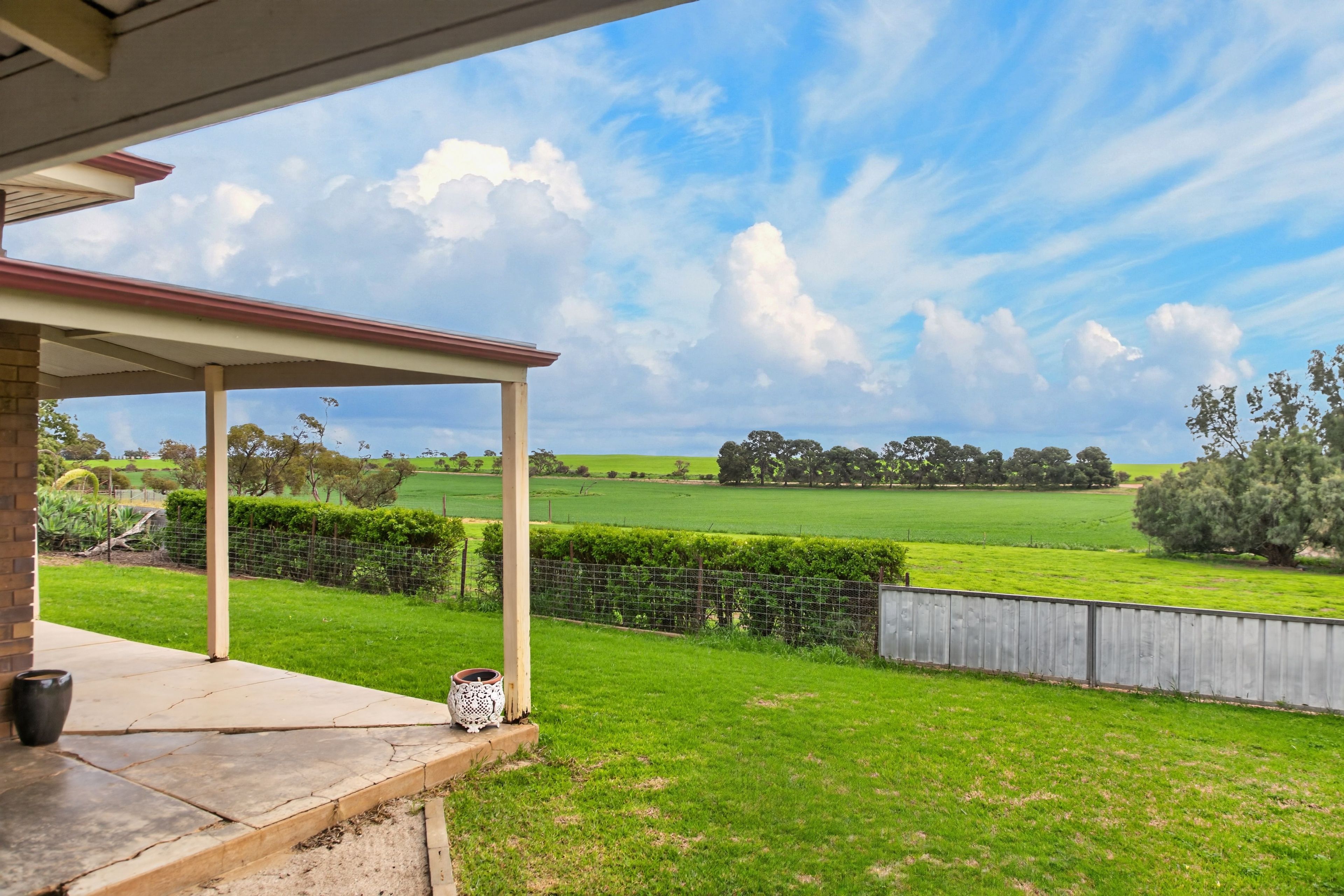 'Barunga West' Tower View Road — photo 15 of 20