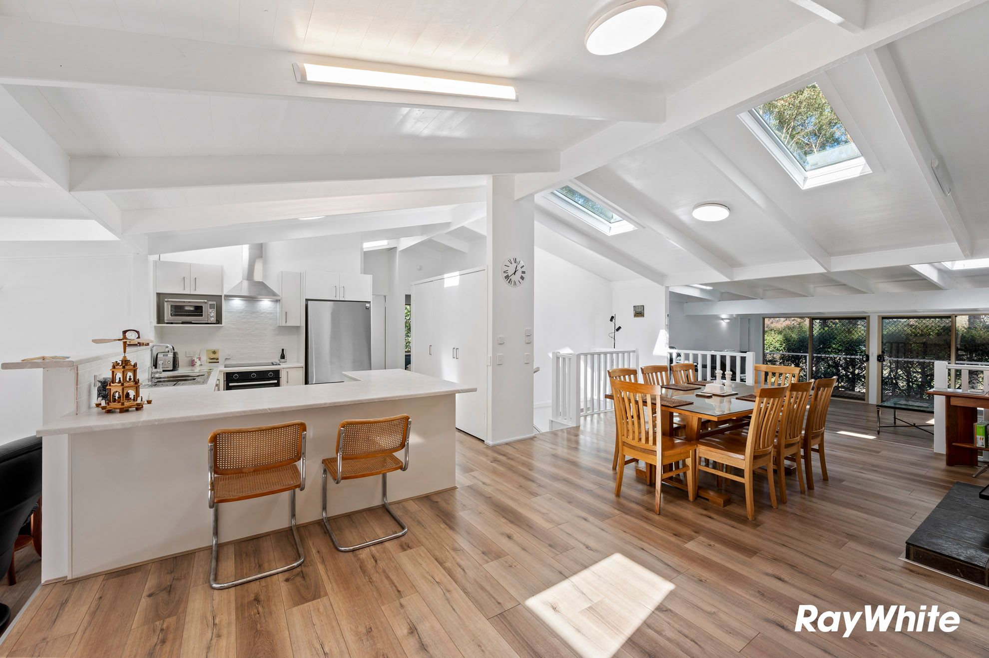 11 Lilli Pilli Road — photo 3 of 30