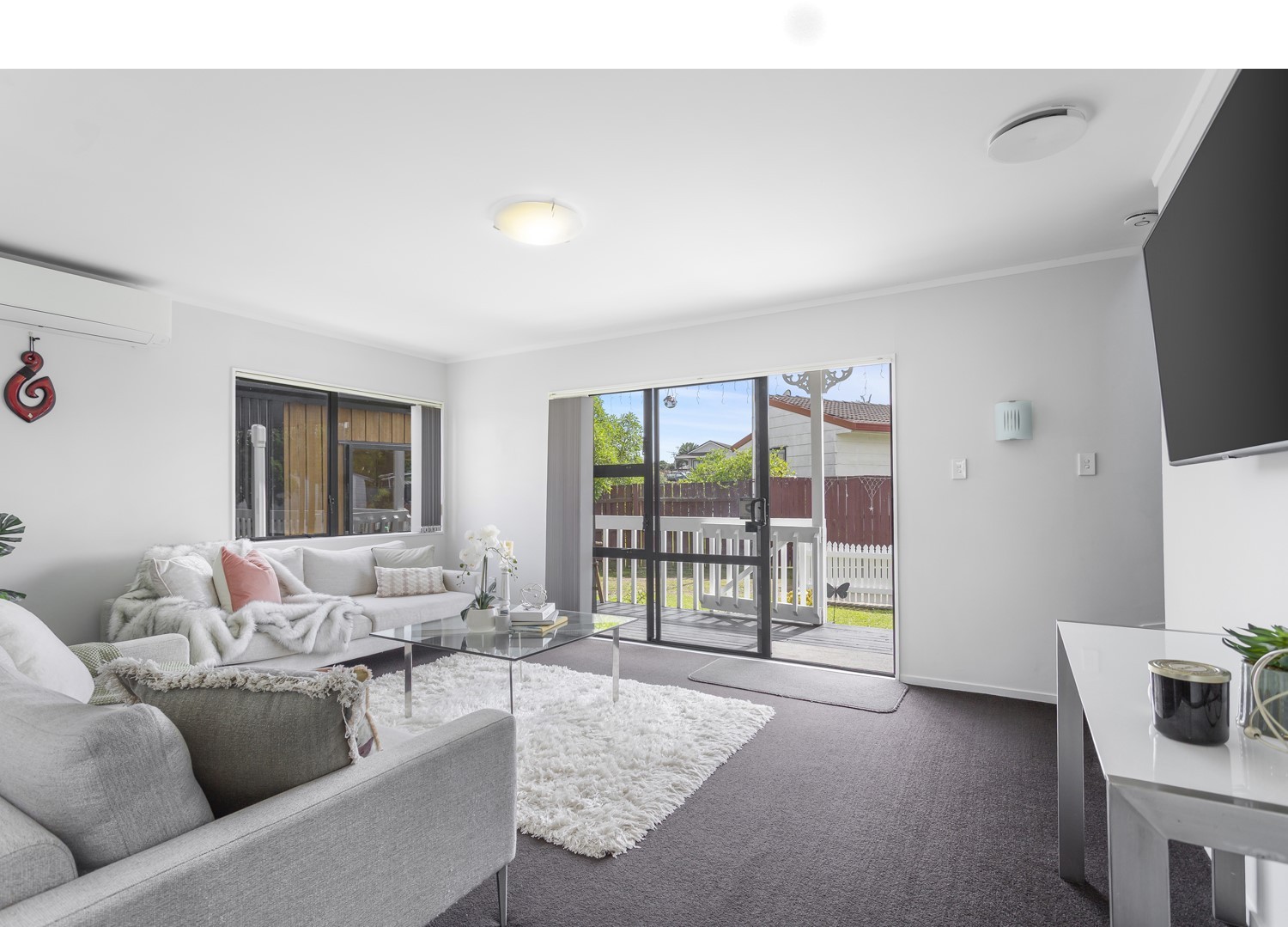 2/24 Leven Lane, Totara Heights, Manukau City