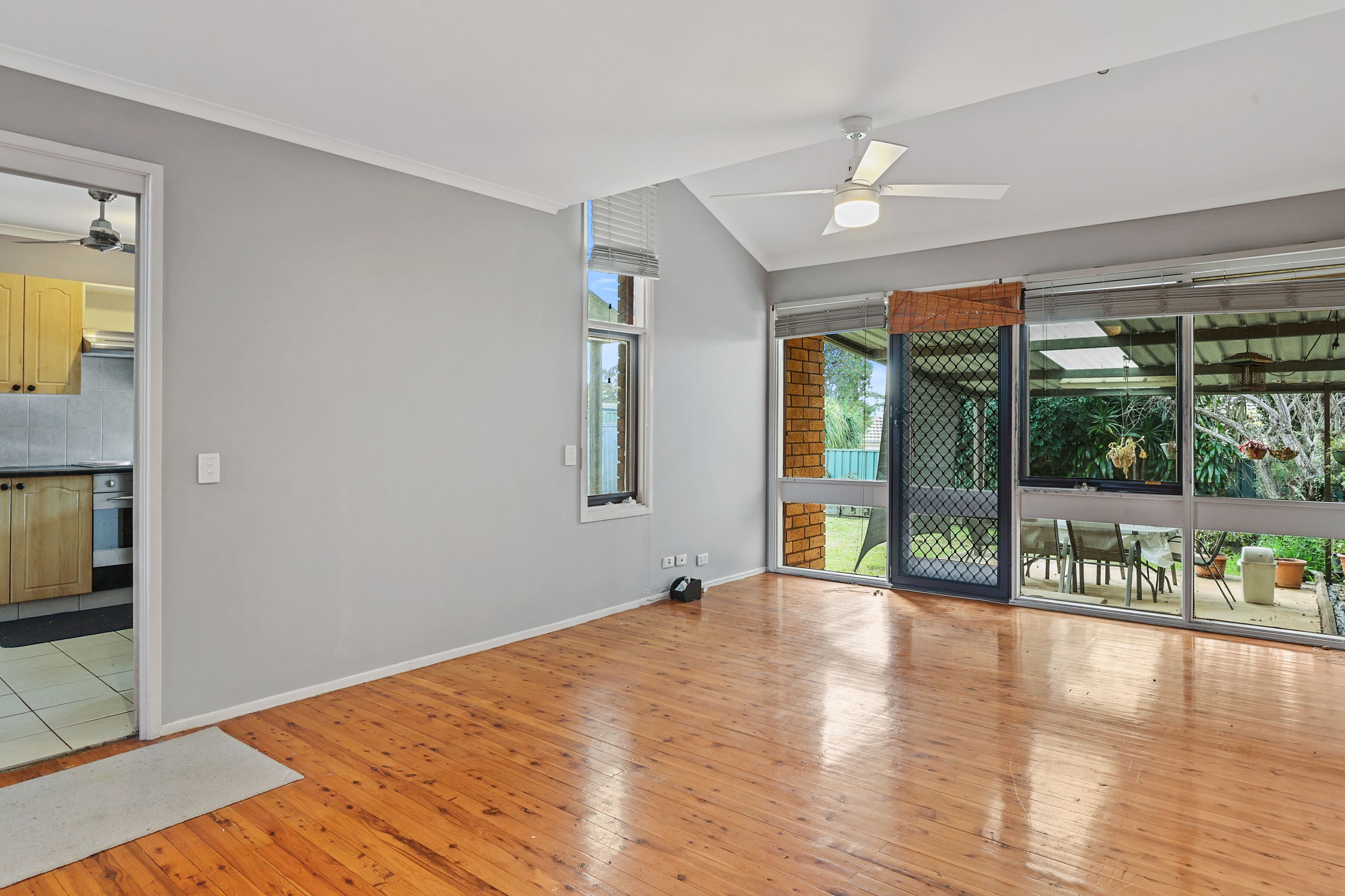 213 St Johns Road, Bradbury, NSW 2560