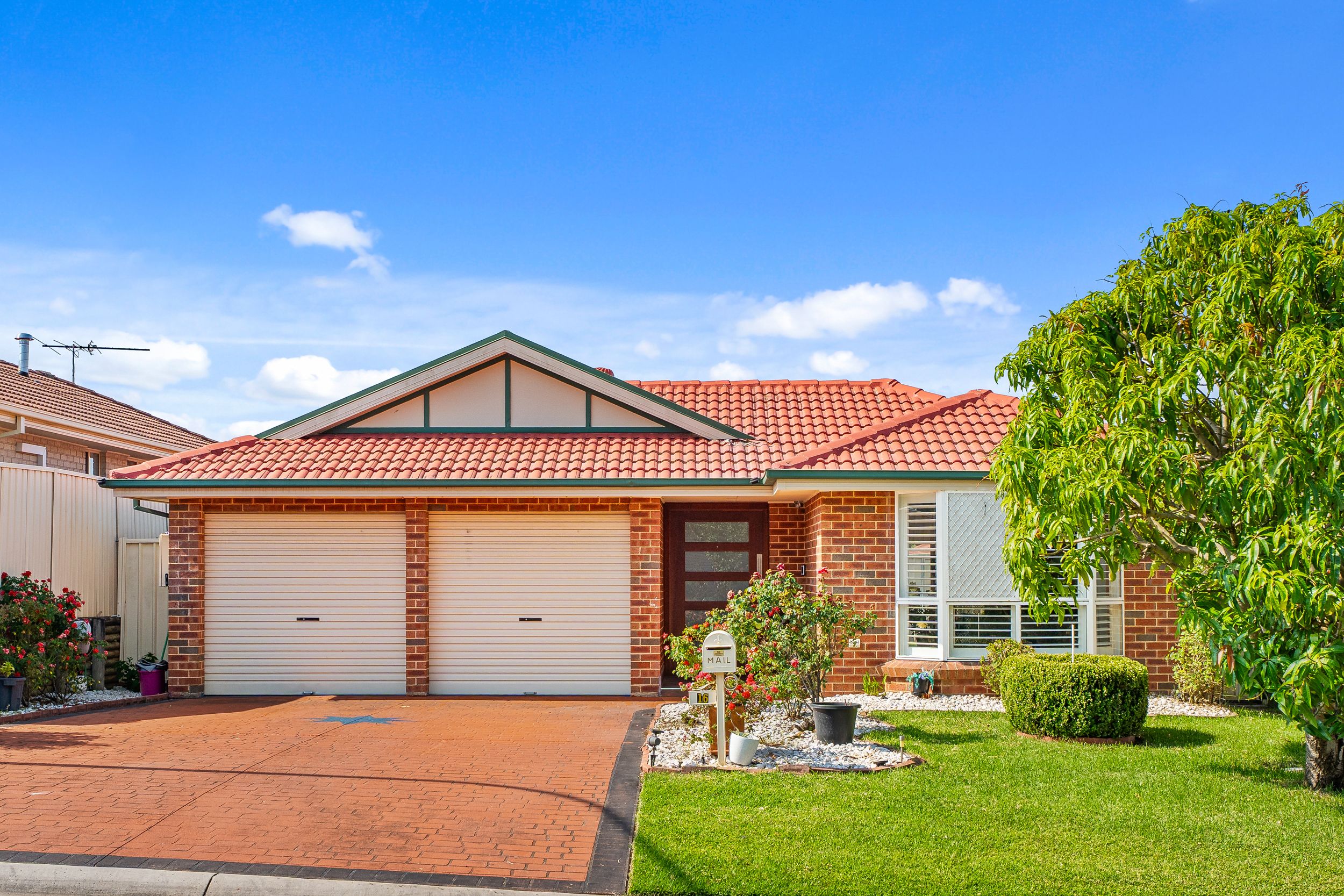 16 Bindee Close, Glenmore Park, NSW