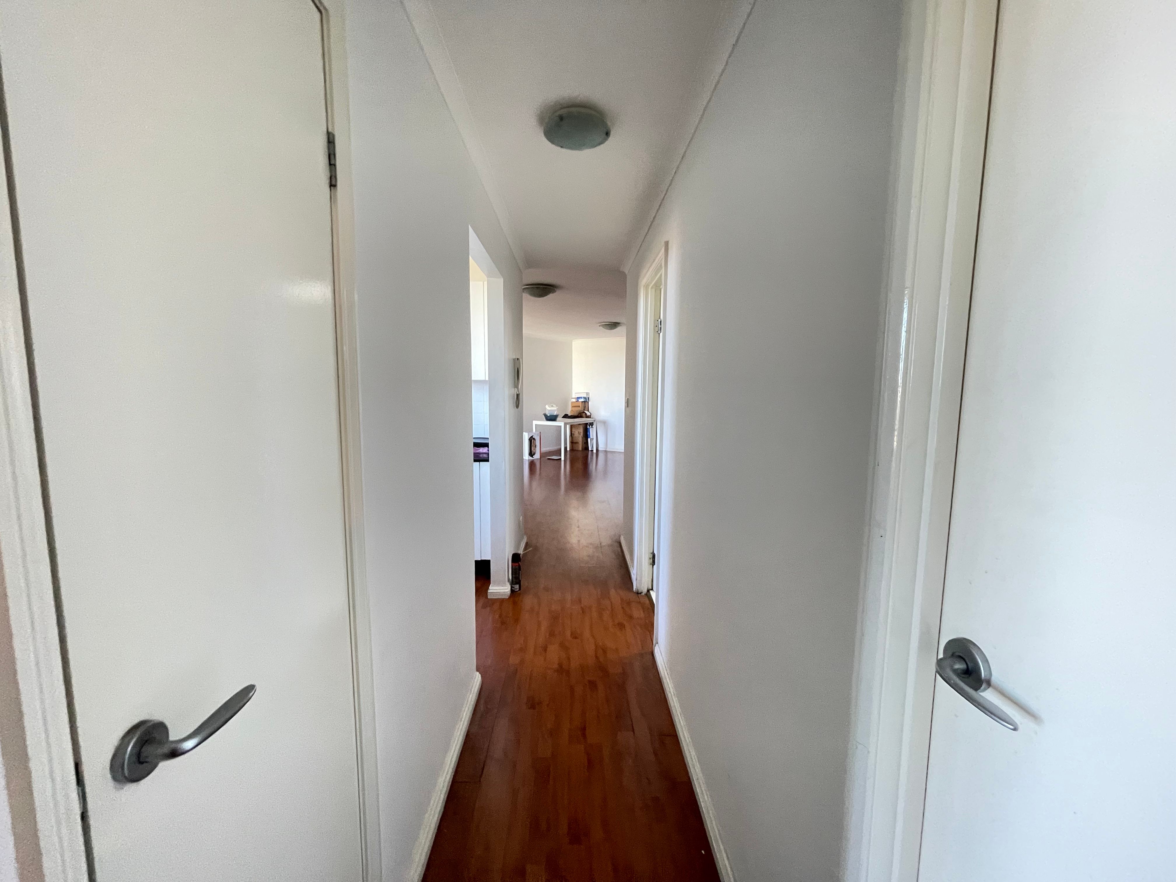 1109/3 Keats Avenue — photo 10 of 13