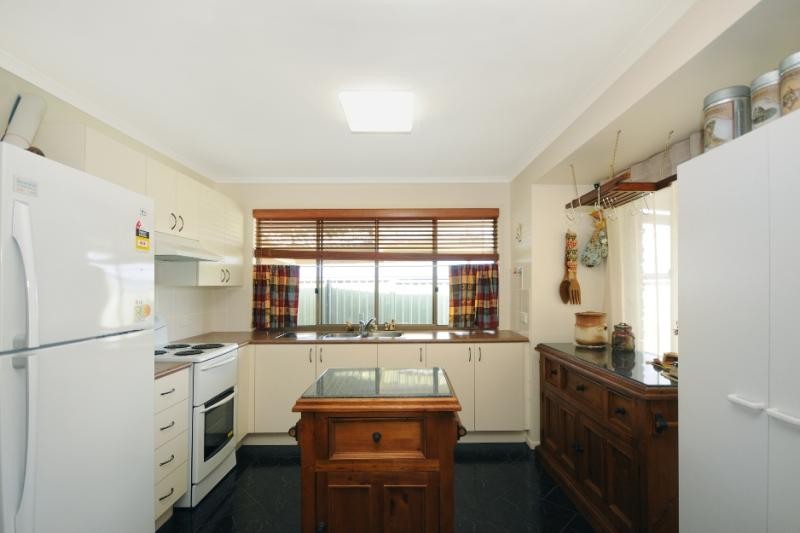 14 Gladstone Street, Wyreema, QLD 4352