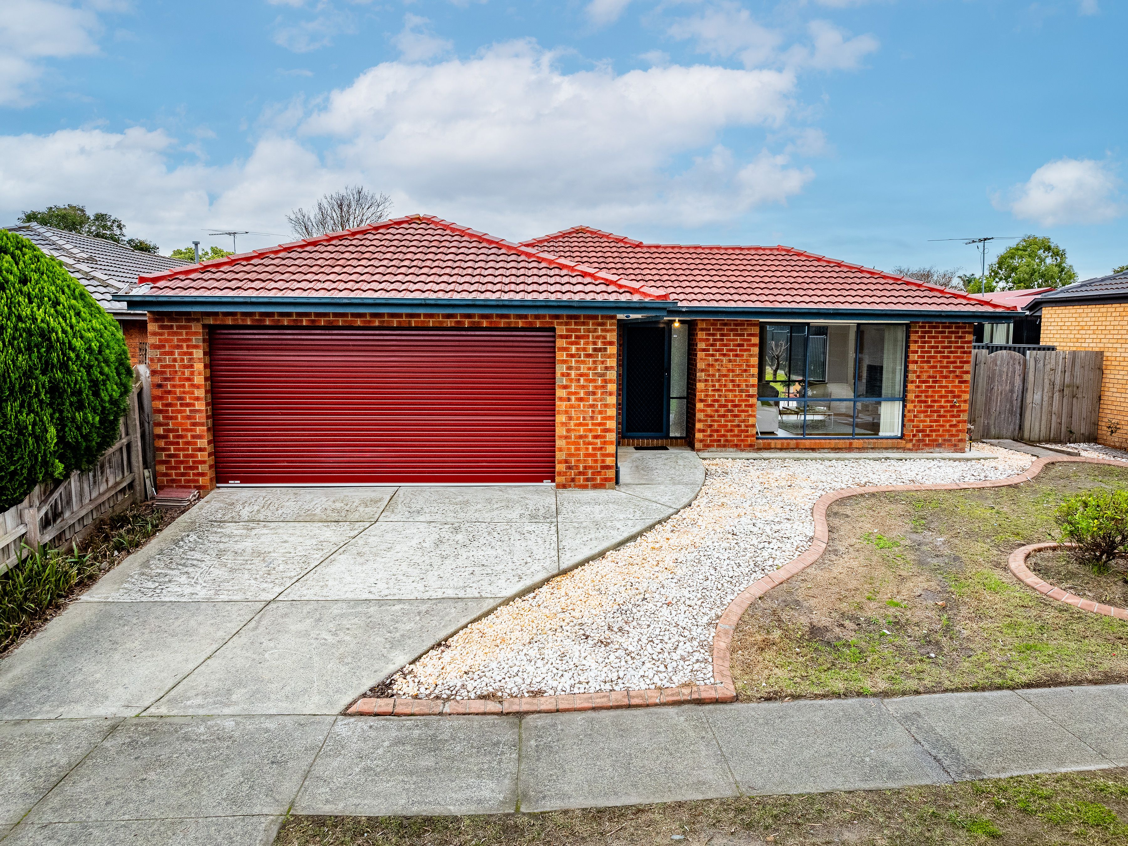 7 Huon Park Road, Cranbourne North, VIC 3977