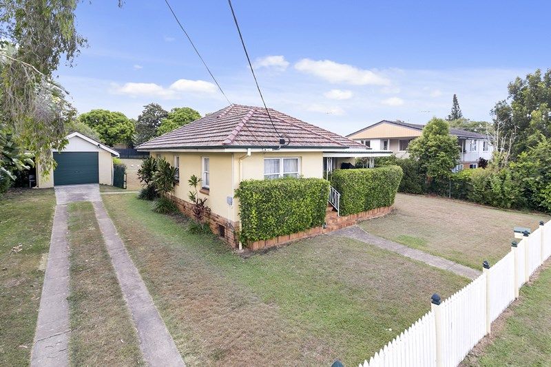 26 Marian Street, Booval, QLD 4304