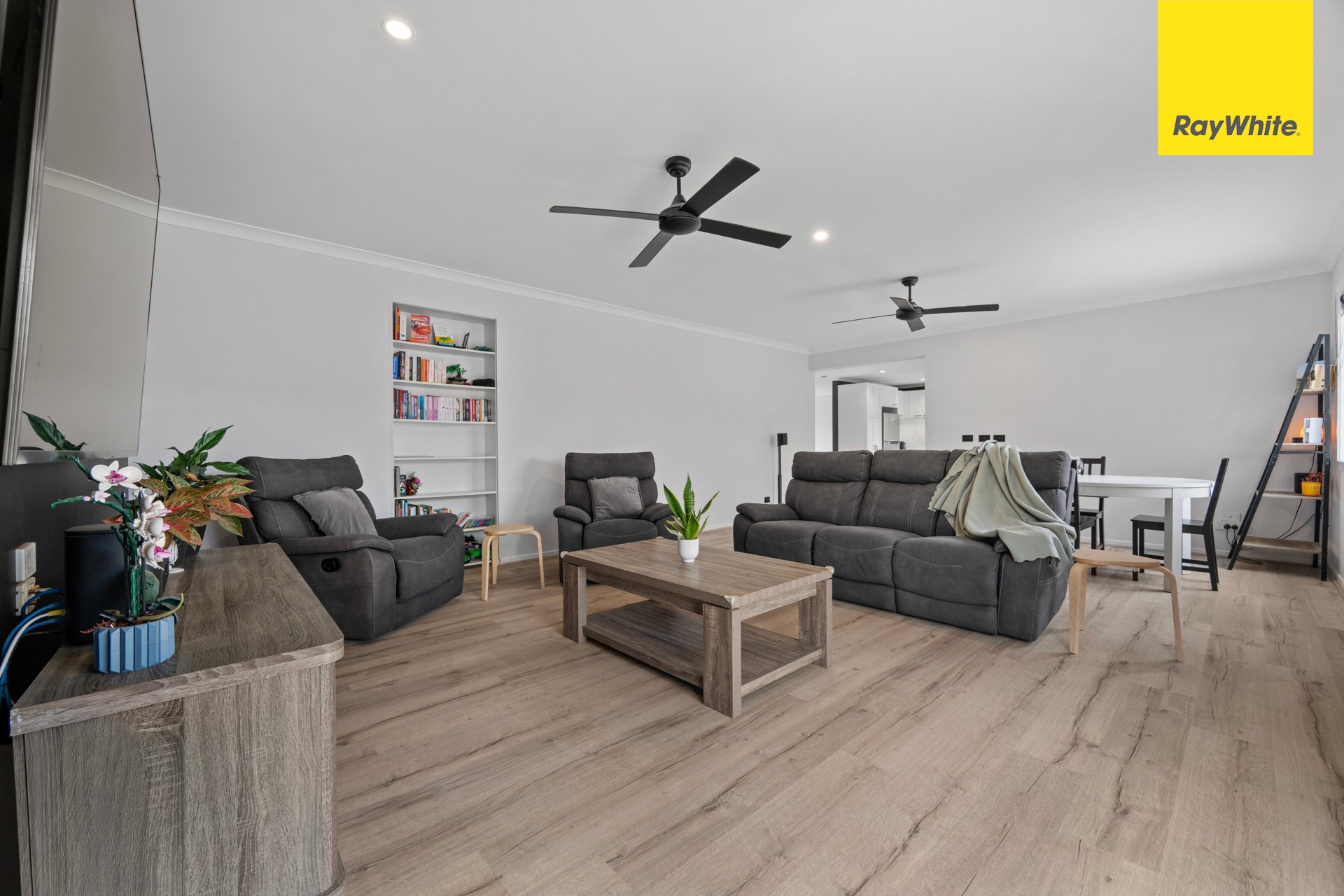 14 Nimmo Crescent, Kurunjang, VIC 3337