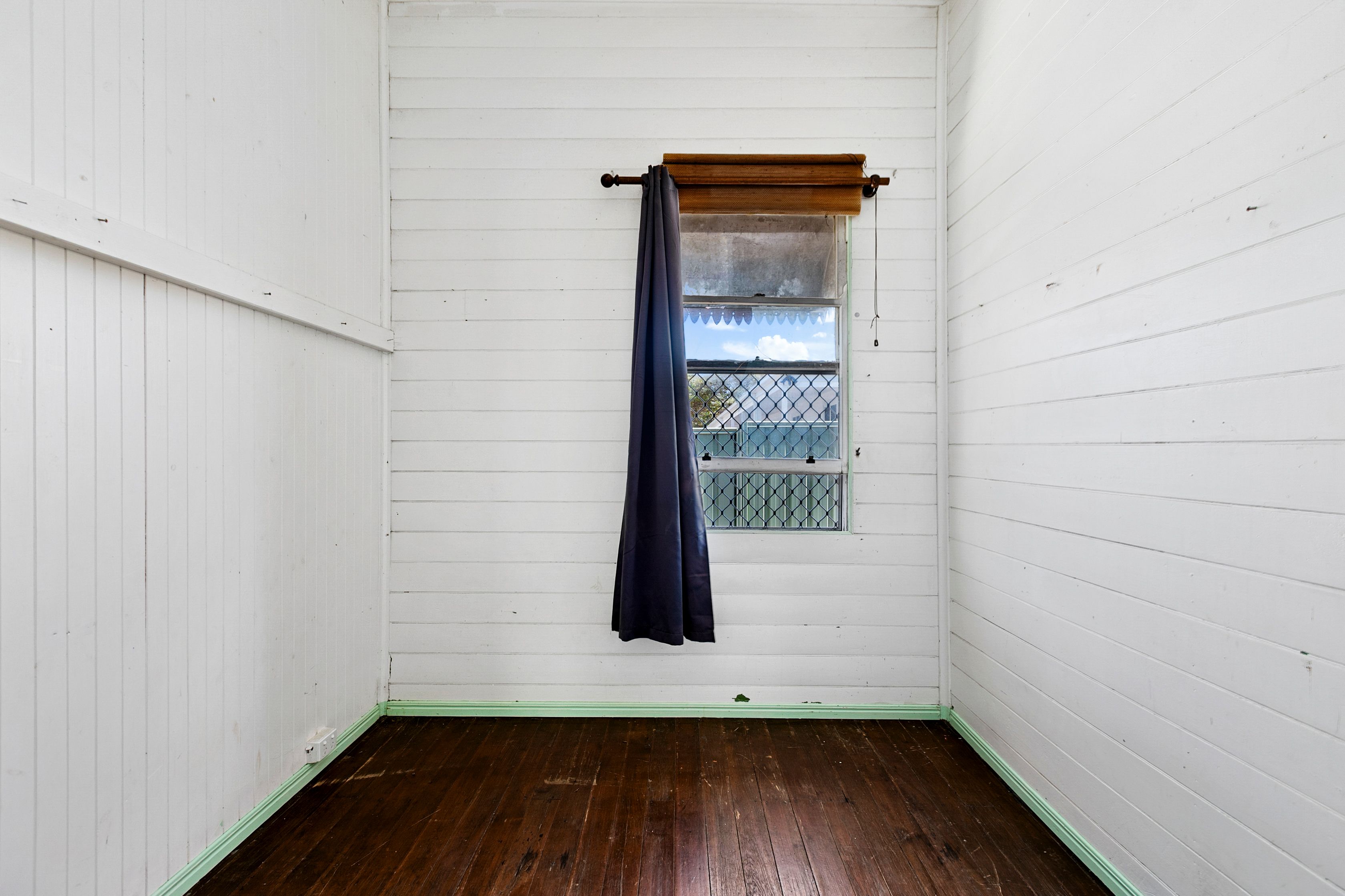 47 Watkins Street — photo 9 of 17