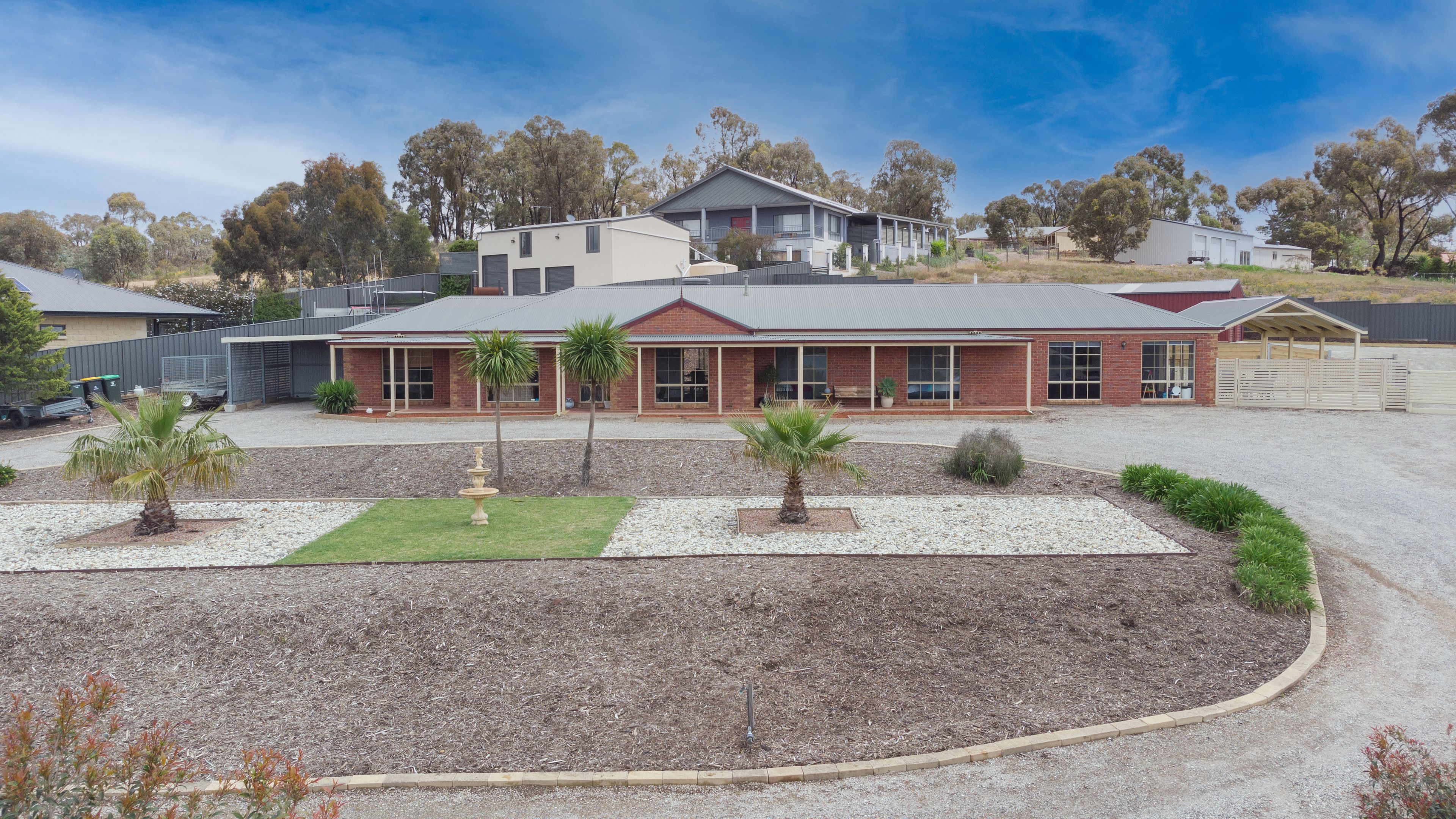 1 Kathleen Terrace, Maiden Gully, VIC 3551