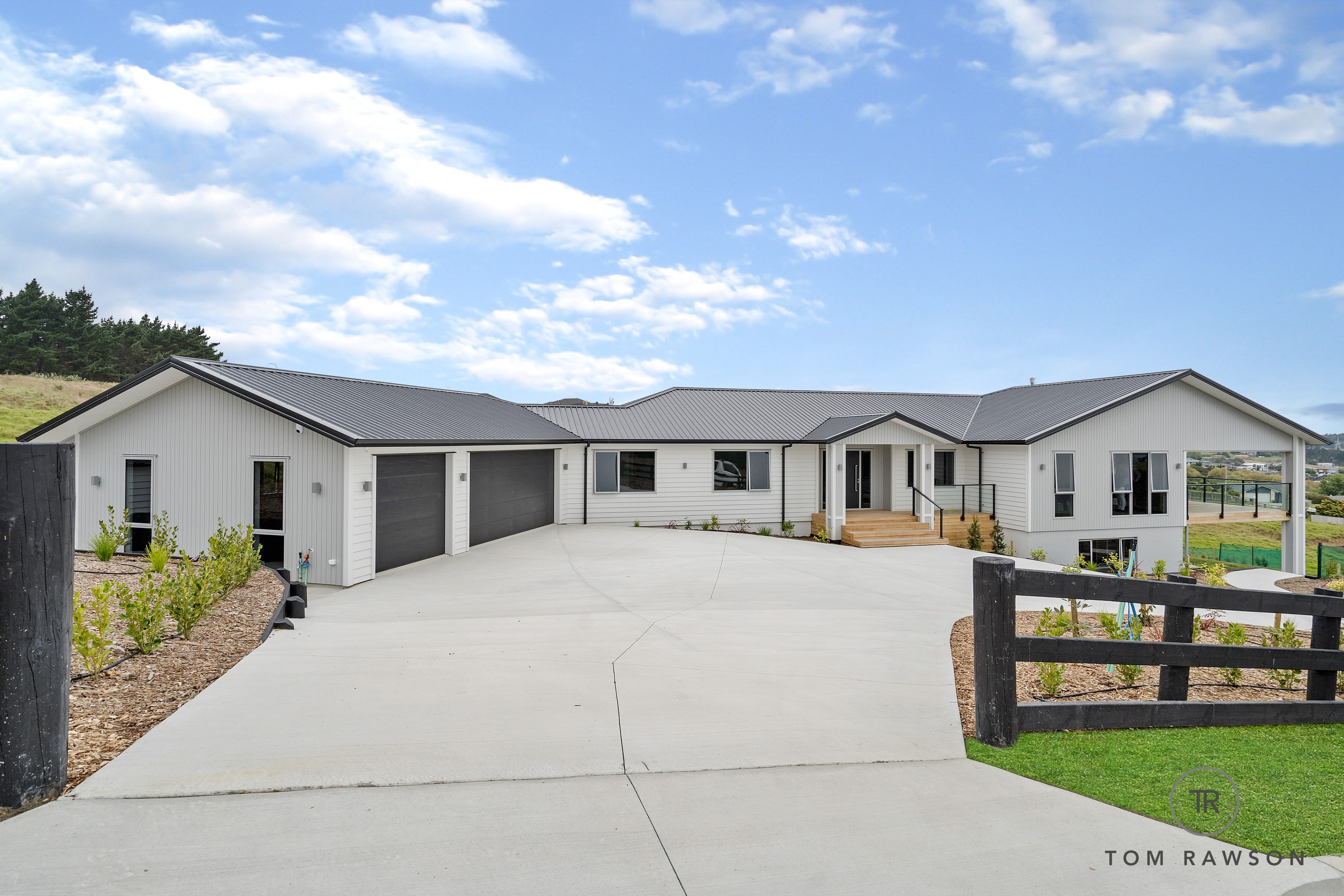 8 Tau Drive, Flat Bush, Manukau City
