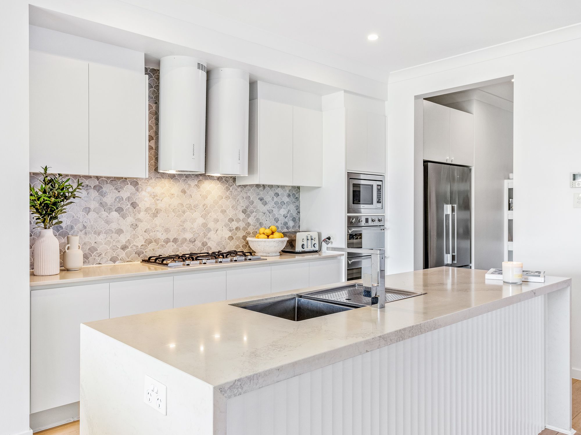 13 Amaroo Street, Biggera Waters, QLD 4216
