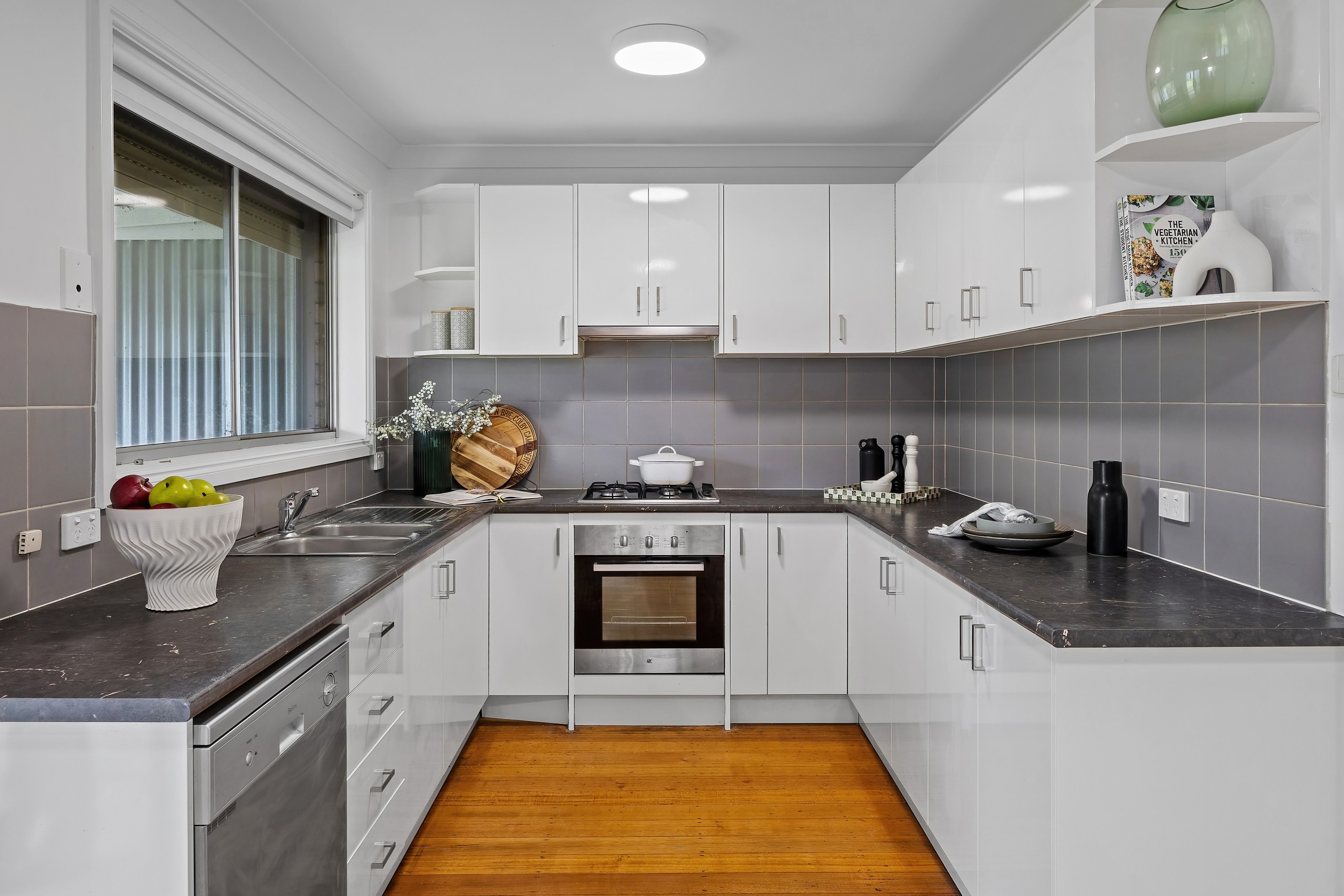 28 Michael Street, Lalor, VIC 3075