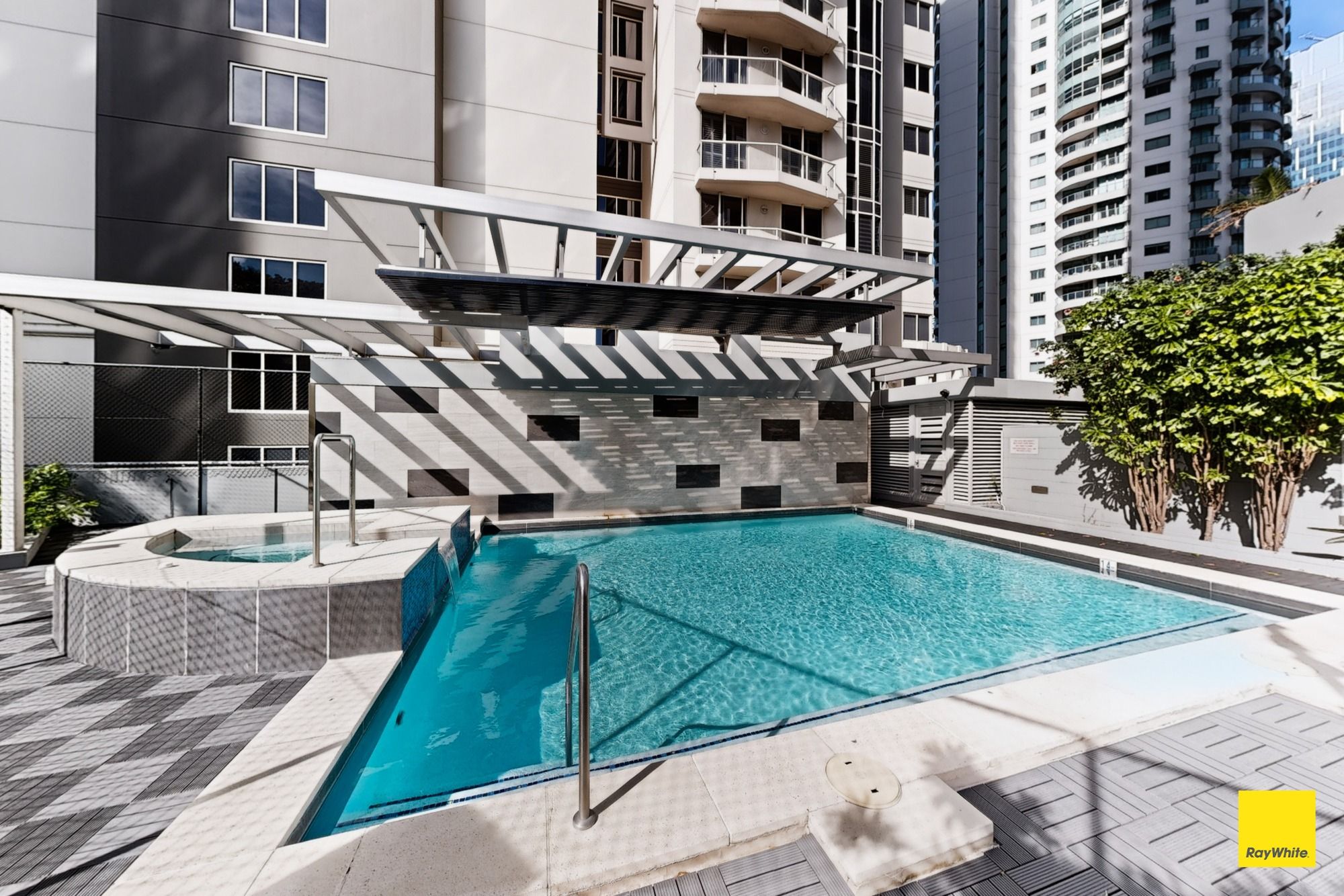 62/30 Macrossan Street — photo 11 of 15