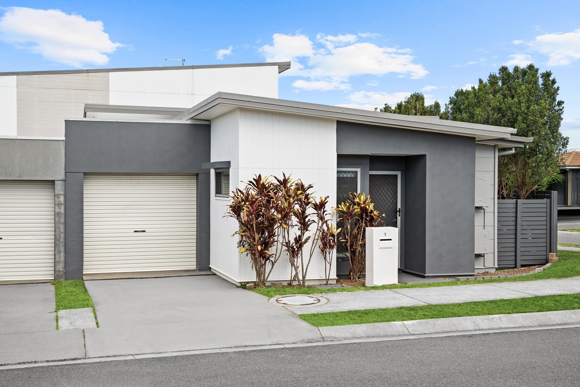 1 Celebration Way, South Ripley, QLD 4306