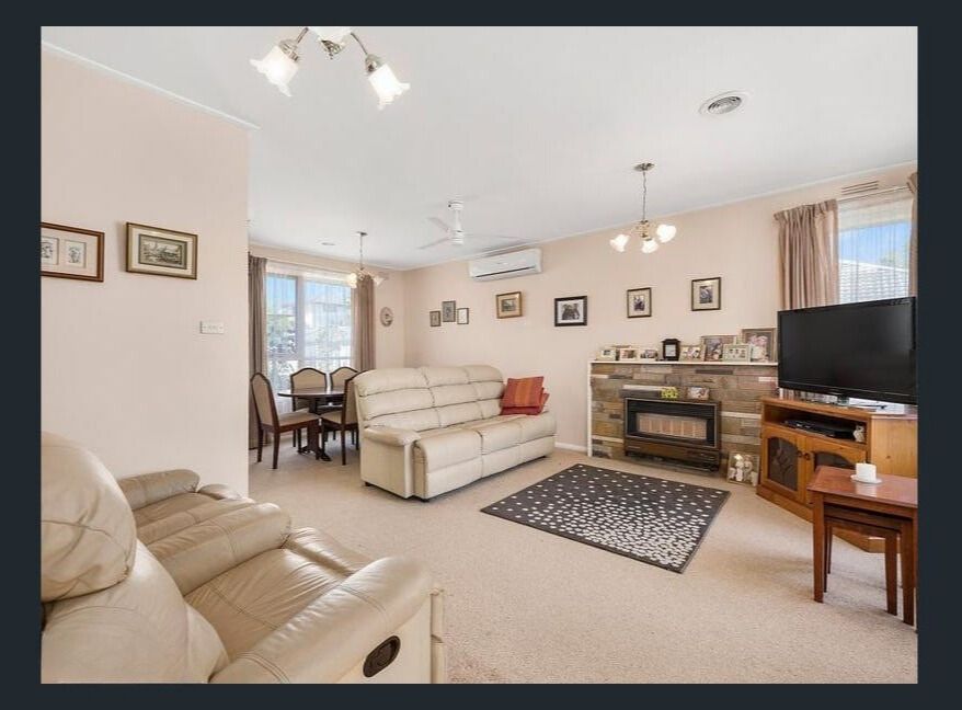 21 Cinerea Avenue, Ferntree Gully, VIC 3156