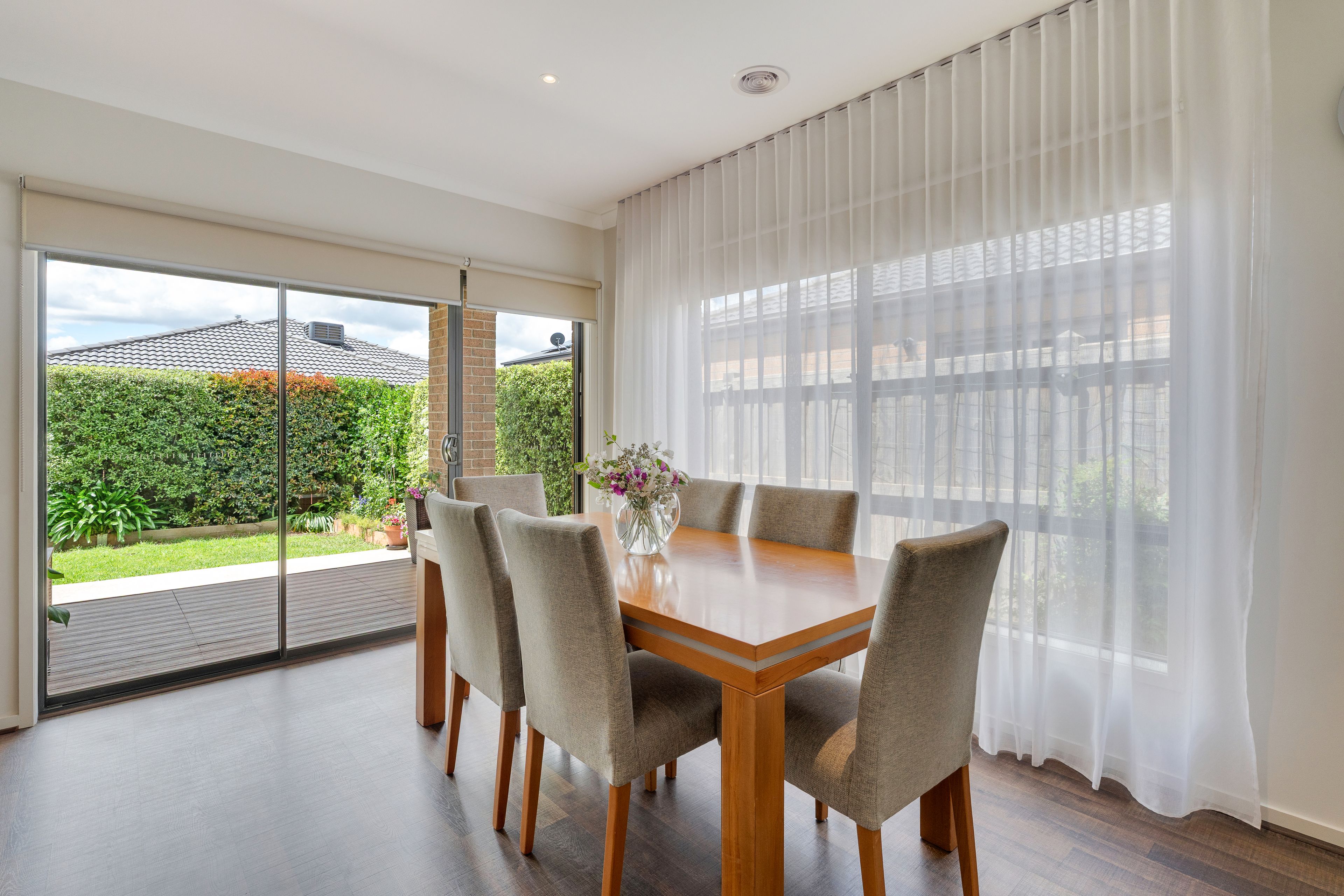 17 Degraves Street, Mickleham, VIC 3064