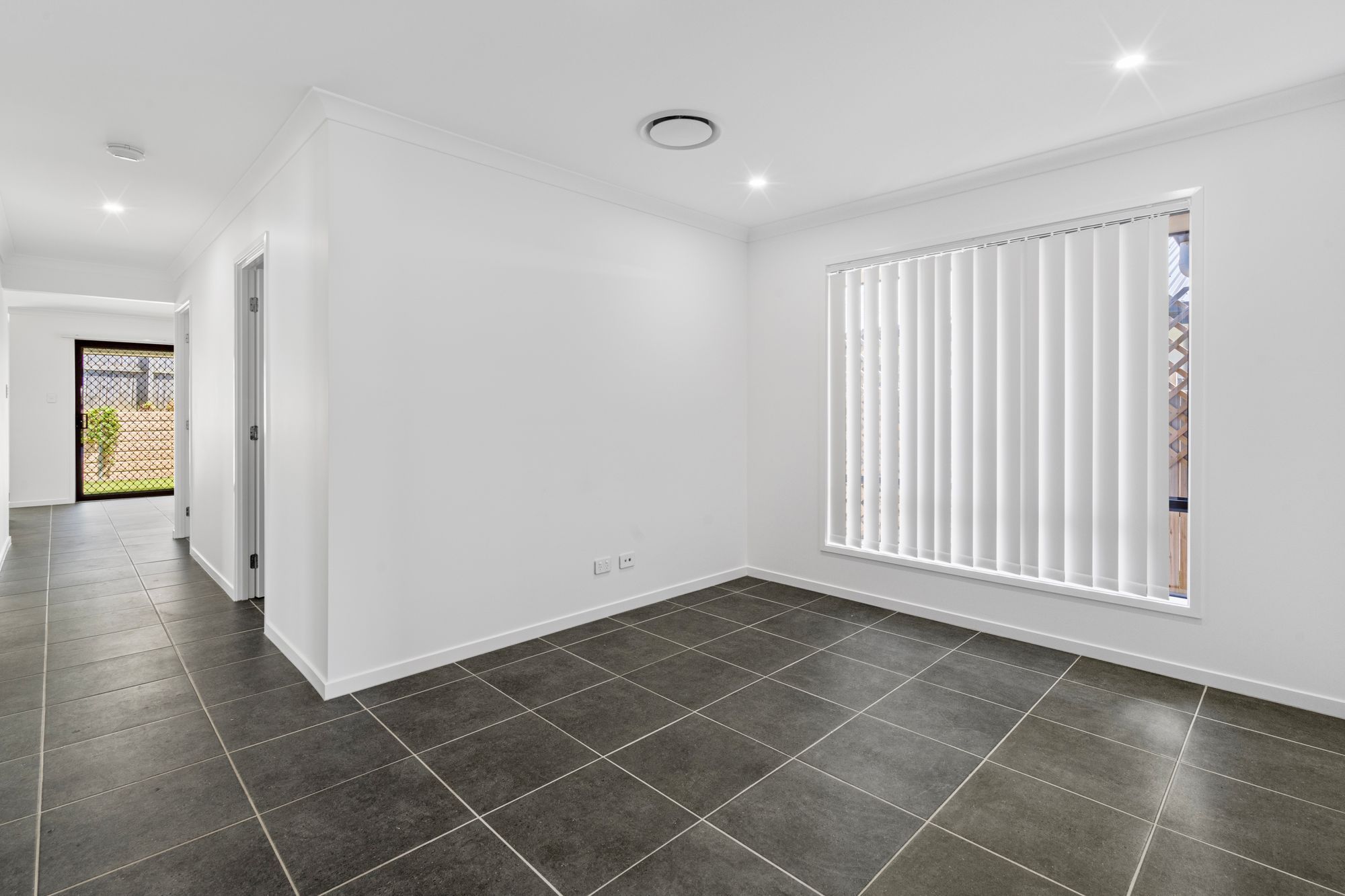 27 Mackenzie Street, Coomera, QLD 4209