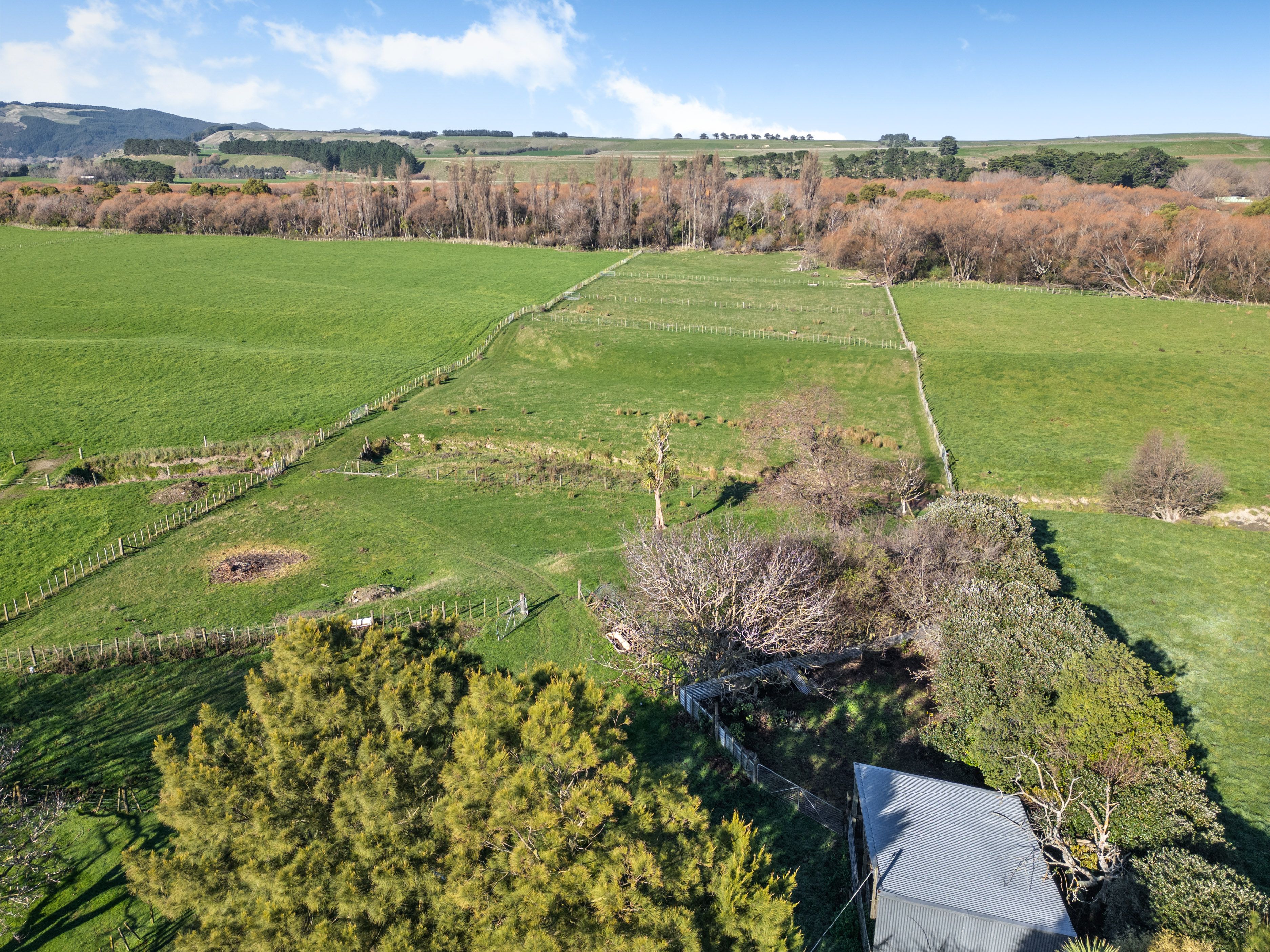2989 Lake Ferry Road, Pirinoa, South Wairarapa District 5772