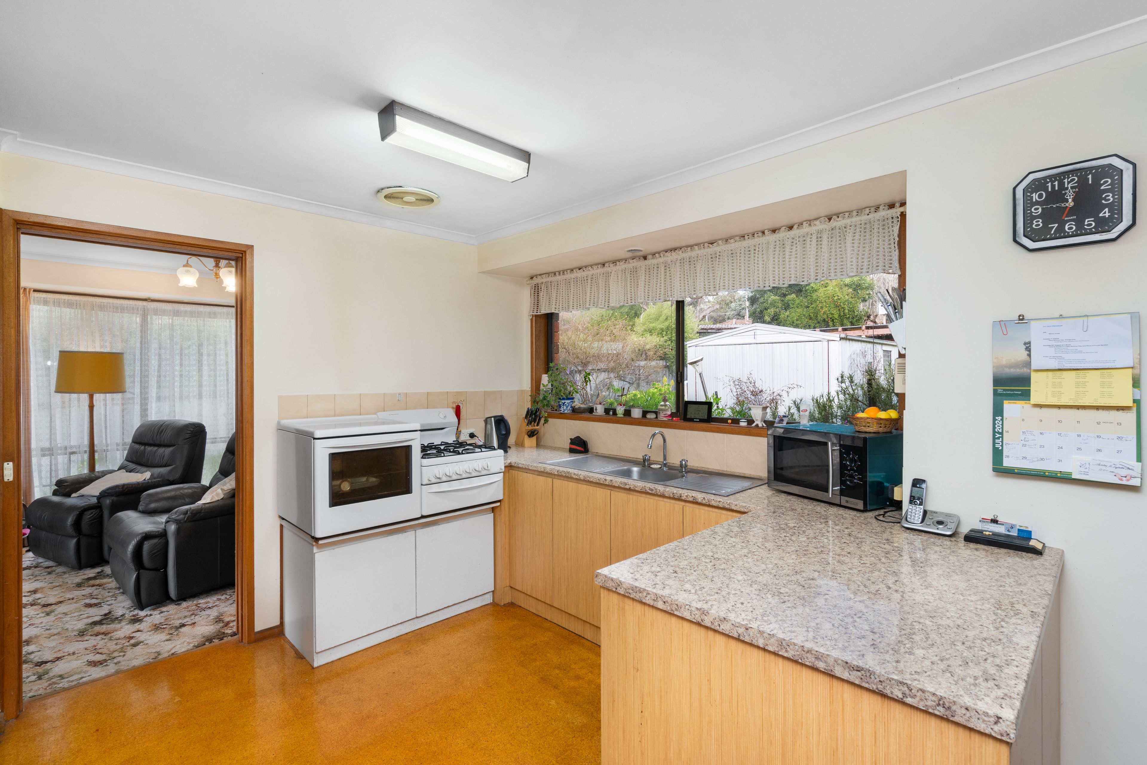 63 Anglesey Street — photo 12 of 22