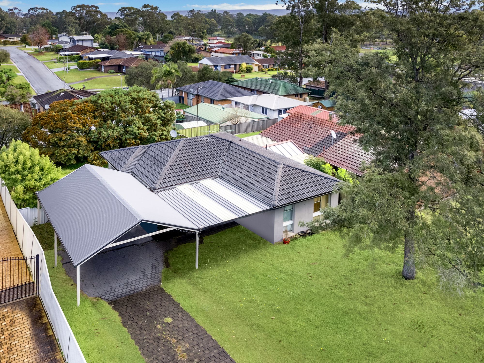17 Robinson Road, Cranebrook NSW 2749