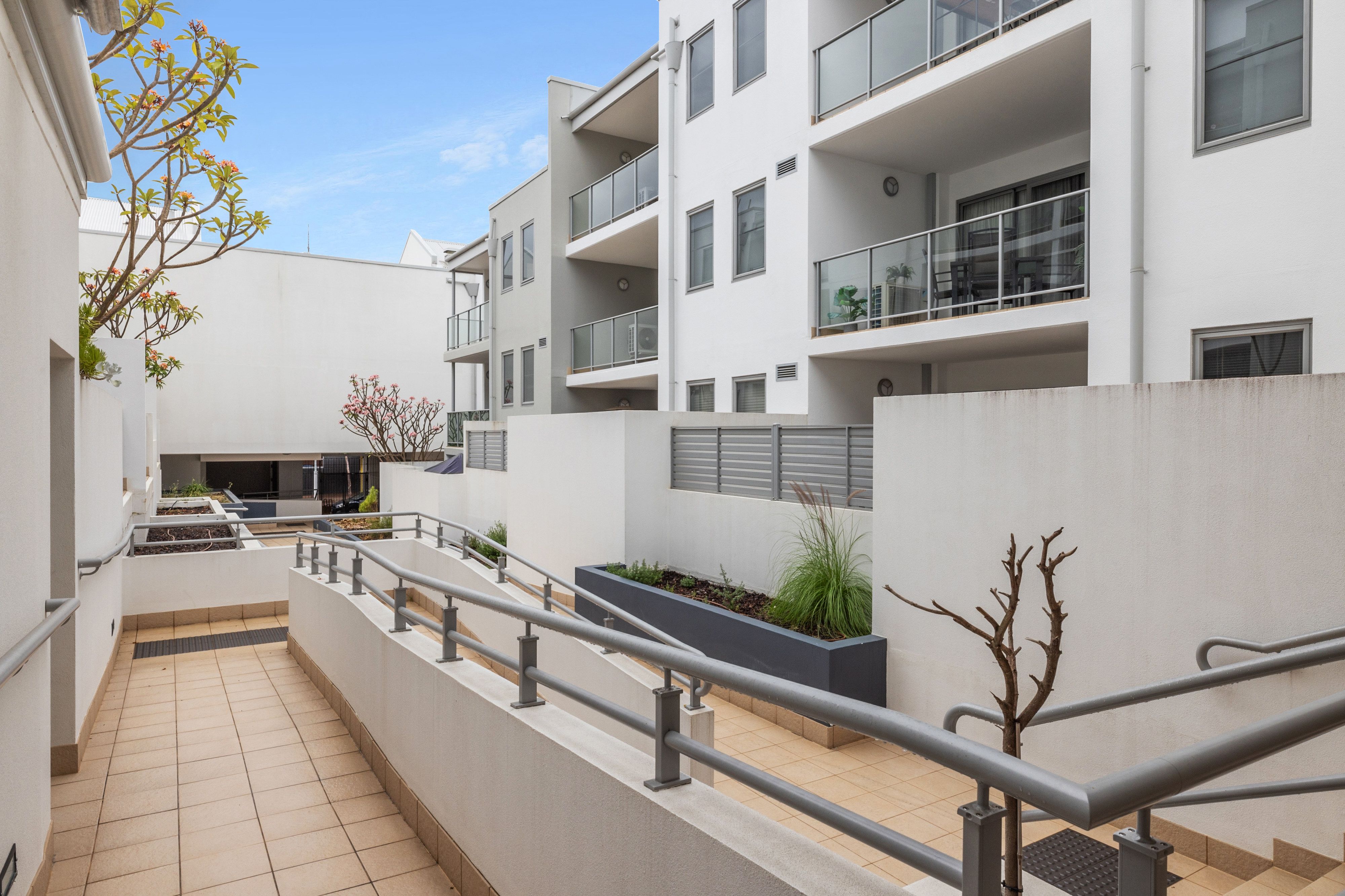 32/154 Newcastle Street, Perth WA 6000