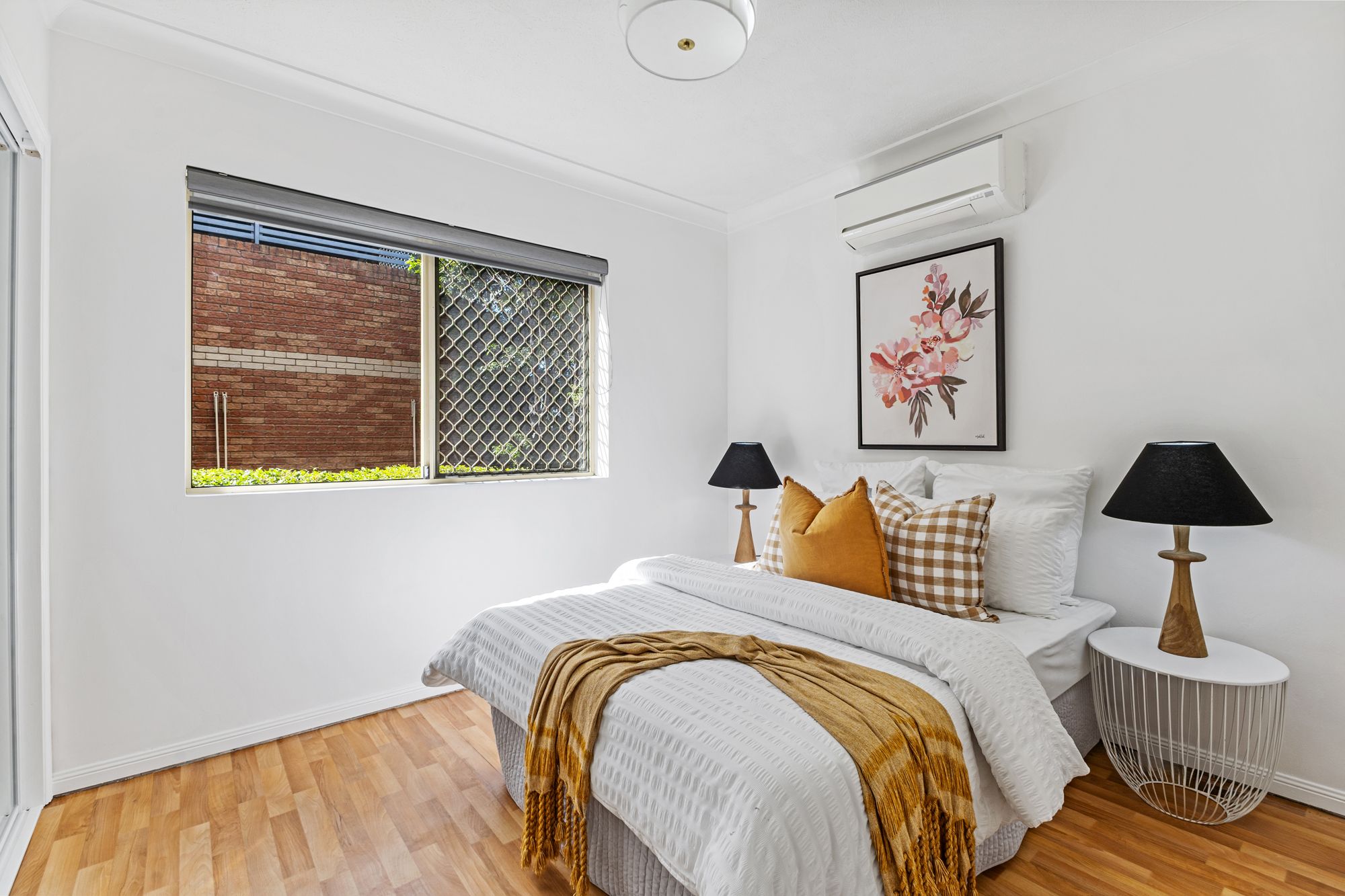 1/12 WALLACE Street — photo 18 of 30