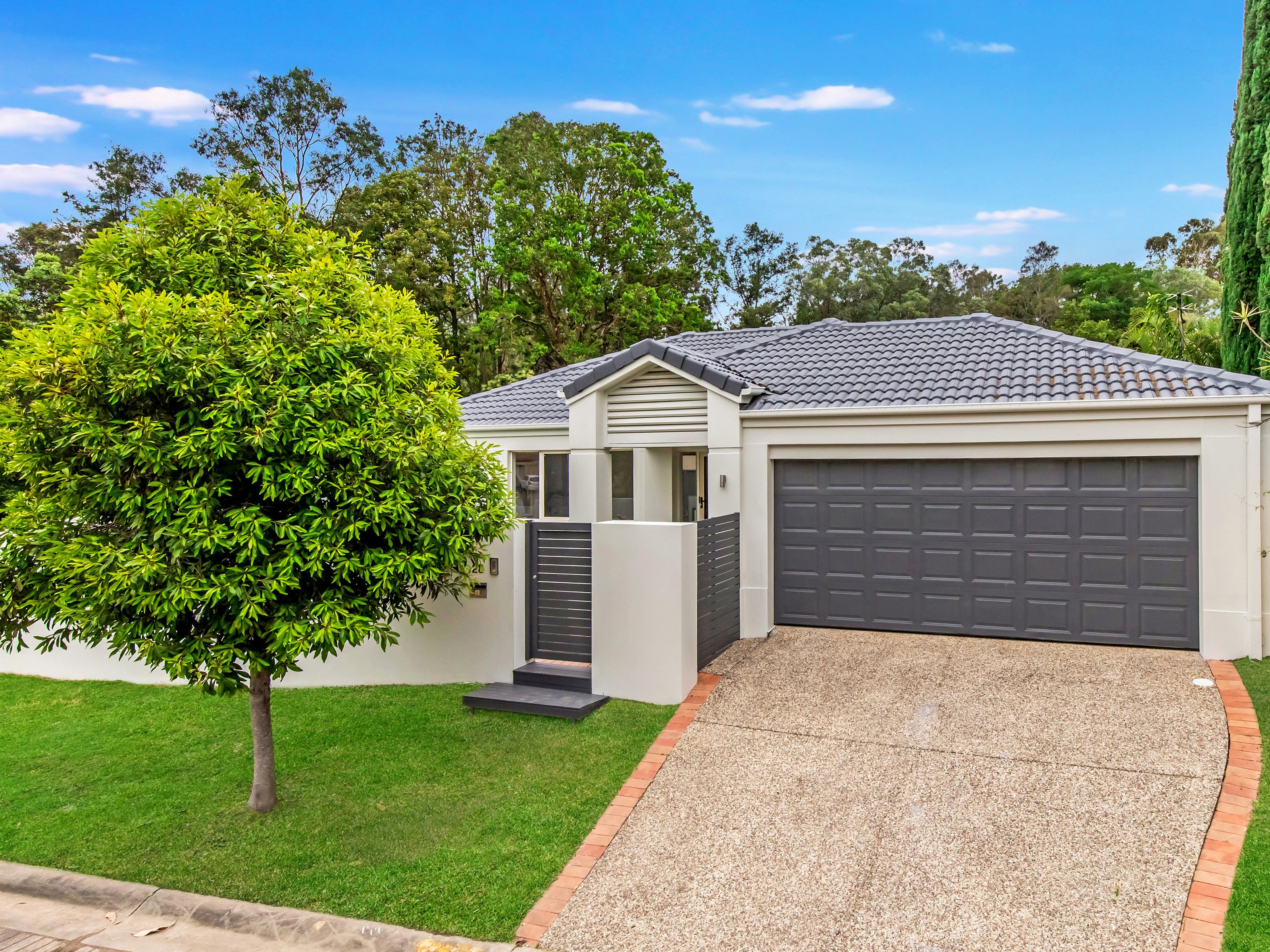 28 Tuggerah Close, Robina, QLD 4226