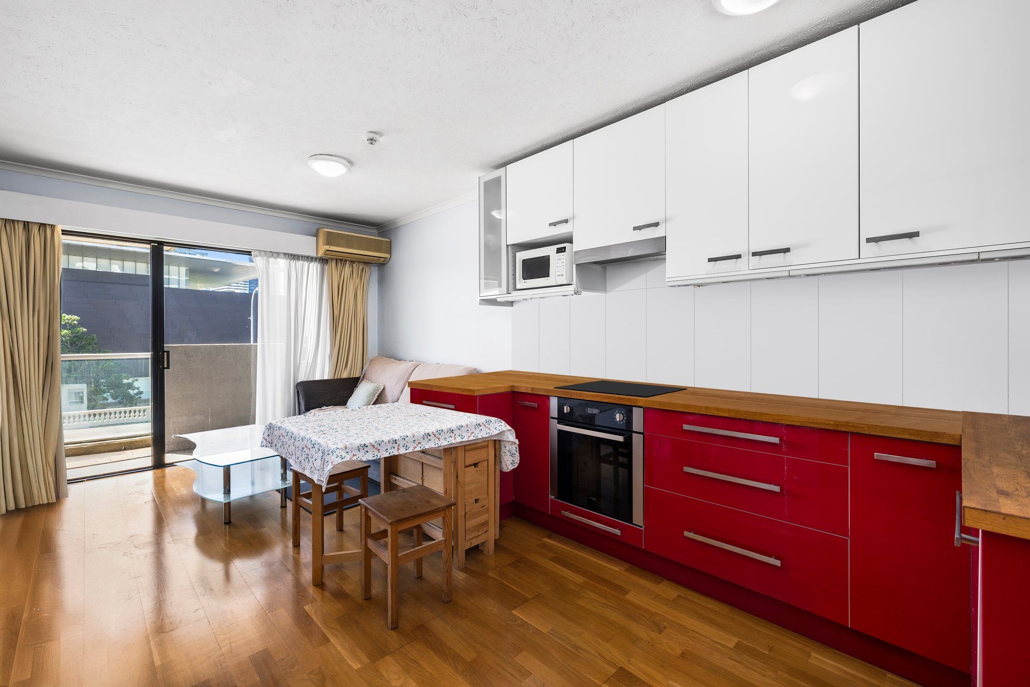 424/20 Montague Road — photo from Ray White West End